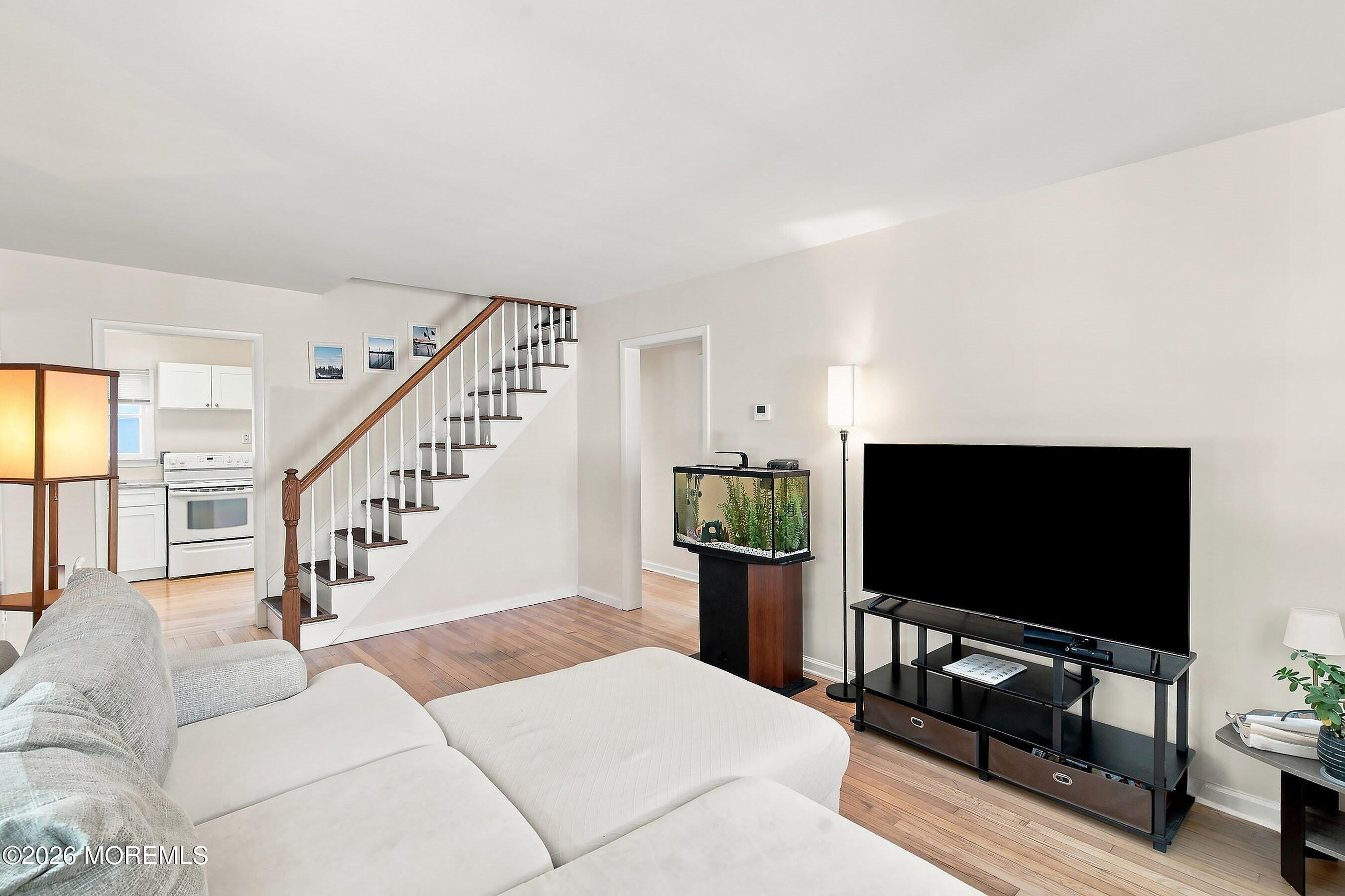122 9th St, Belford, NJ 07718 photo