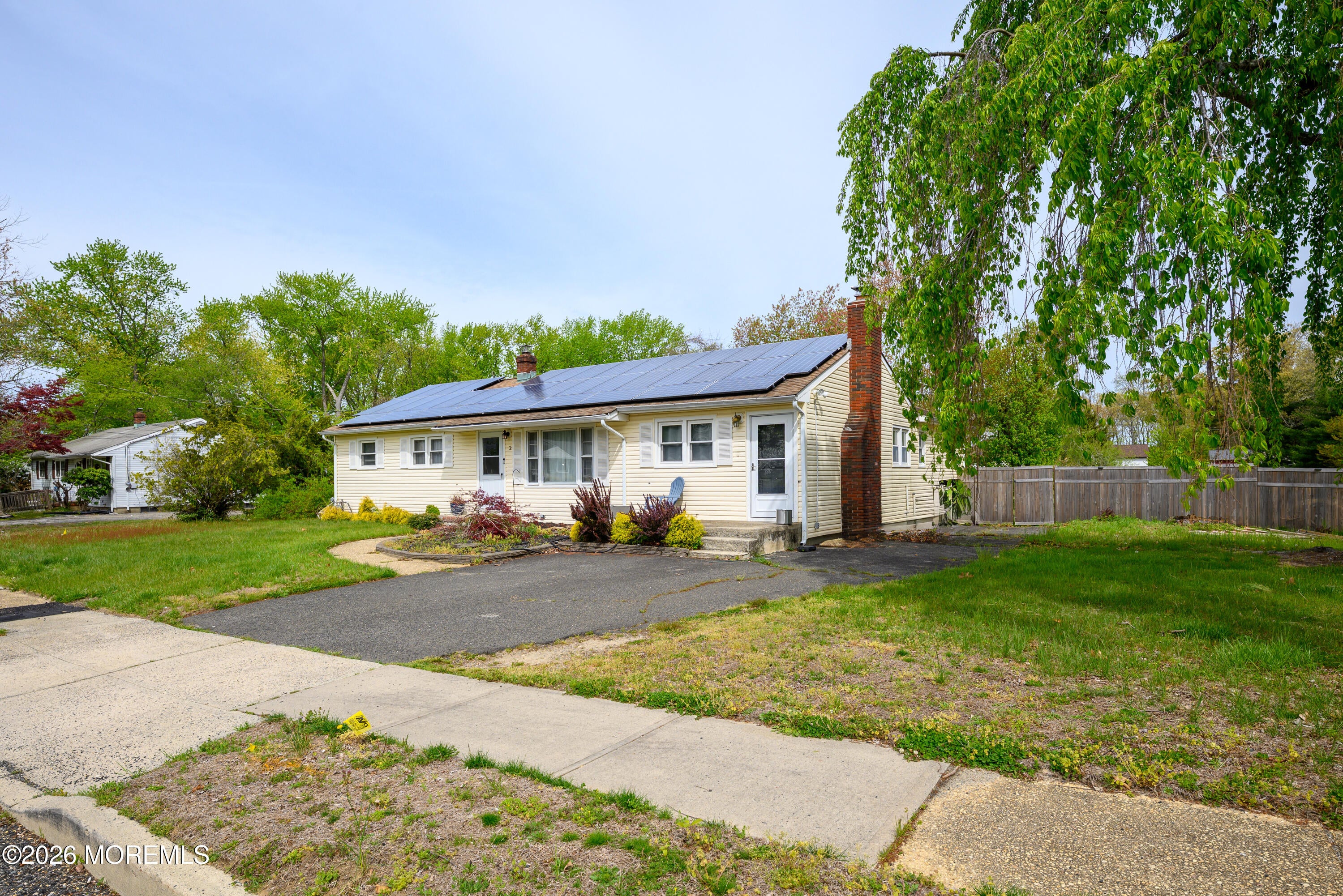 2 Lawrence Ave, Howell, NJ 07731 photo