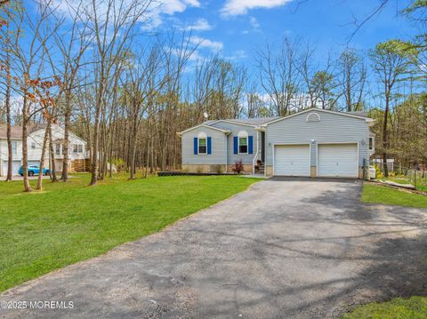 Single Family Residence in Jackson NJ 3 Harvard West Drive.jpg