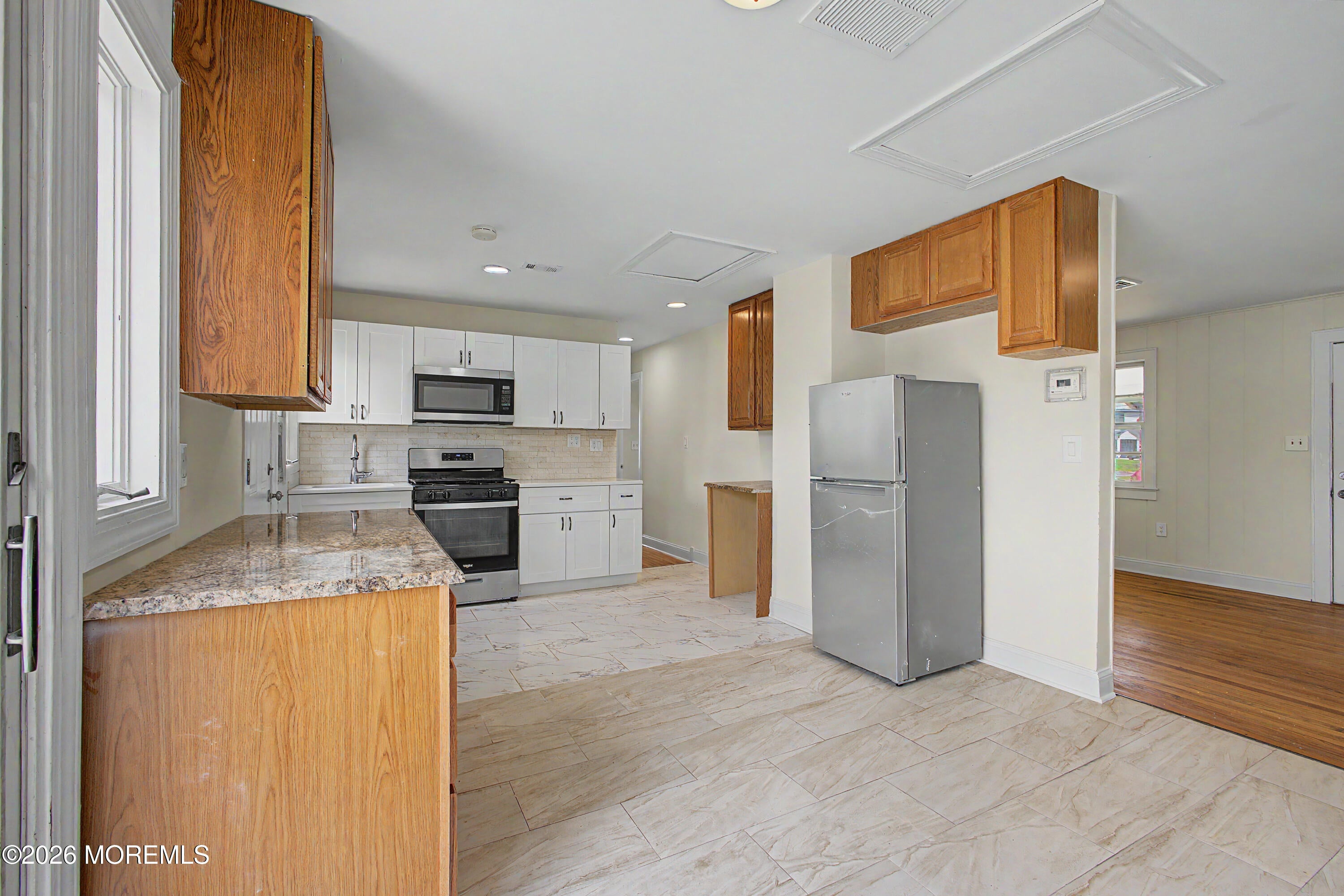 102 Cedar Grove Rd, Toms River, NJ 08753 photo