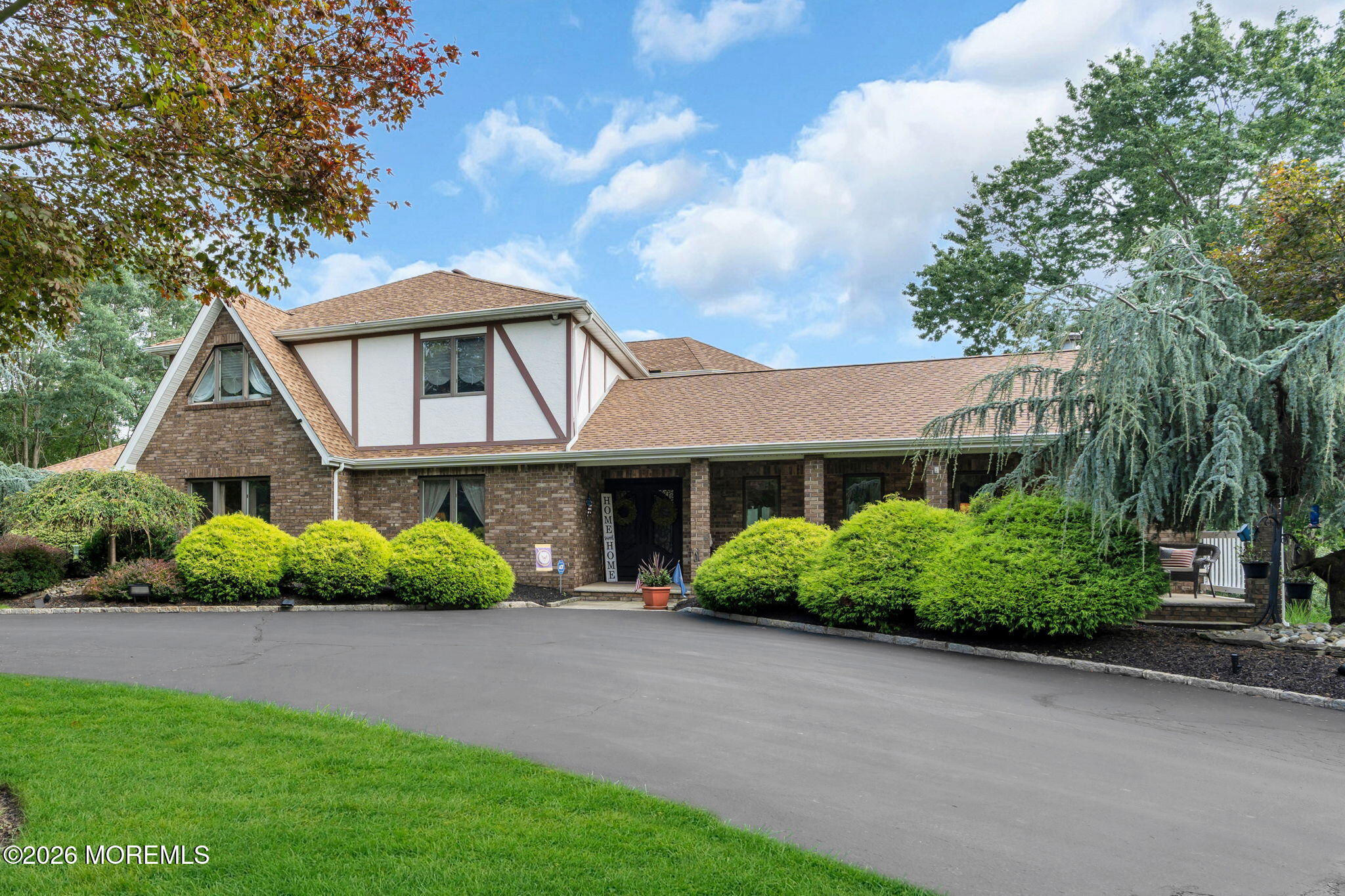 3 Peachtree Ln, Manalapan, NJ 07726 photo