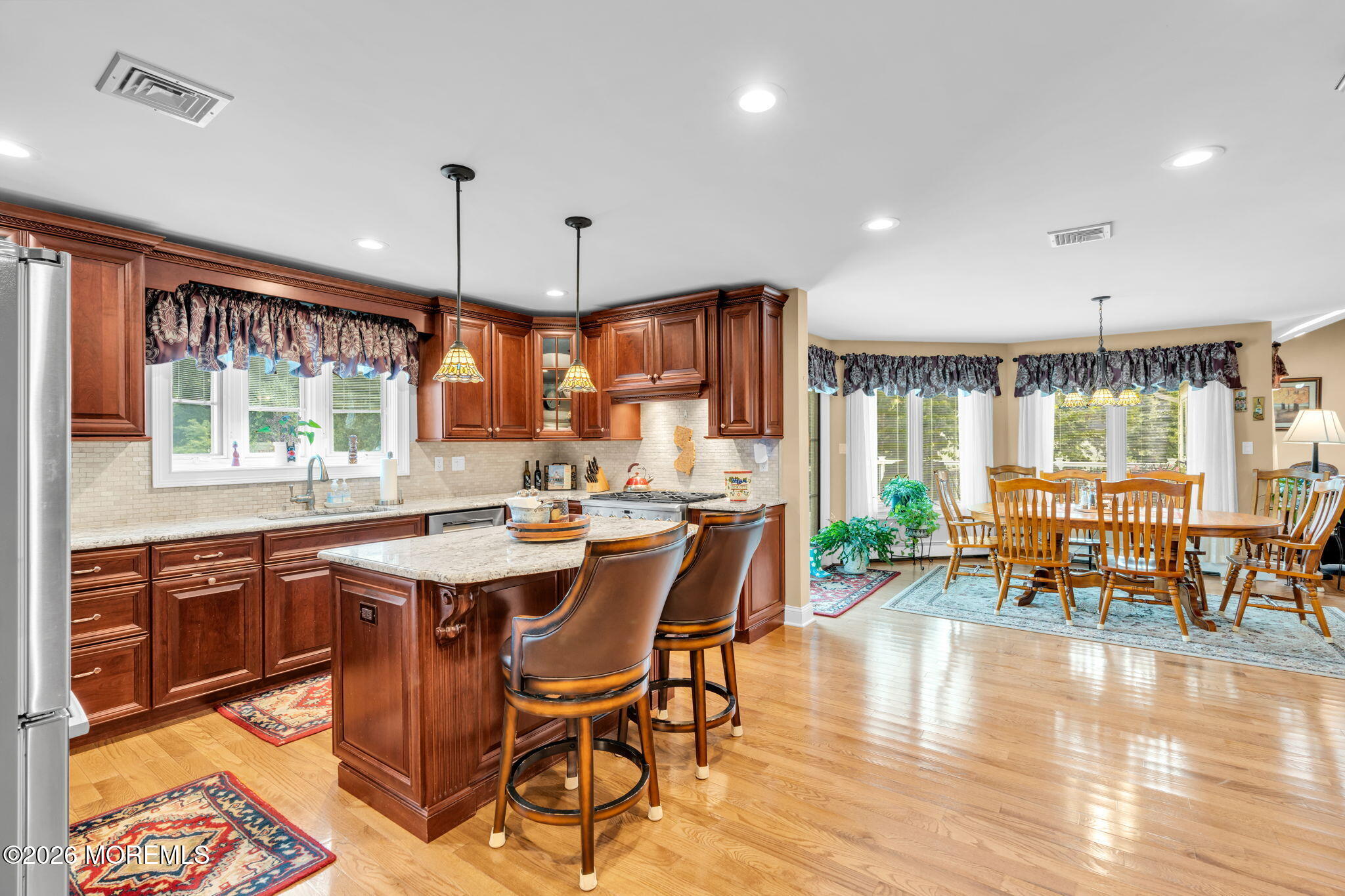 3 Peachtree Ln, Manalapan, NJ 07726 photo