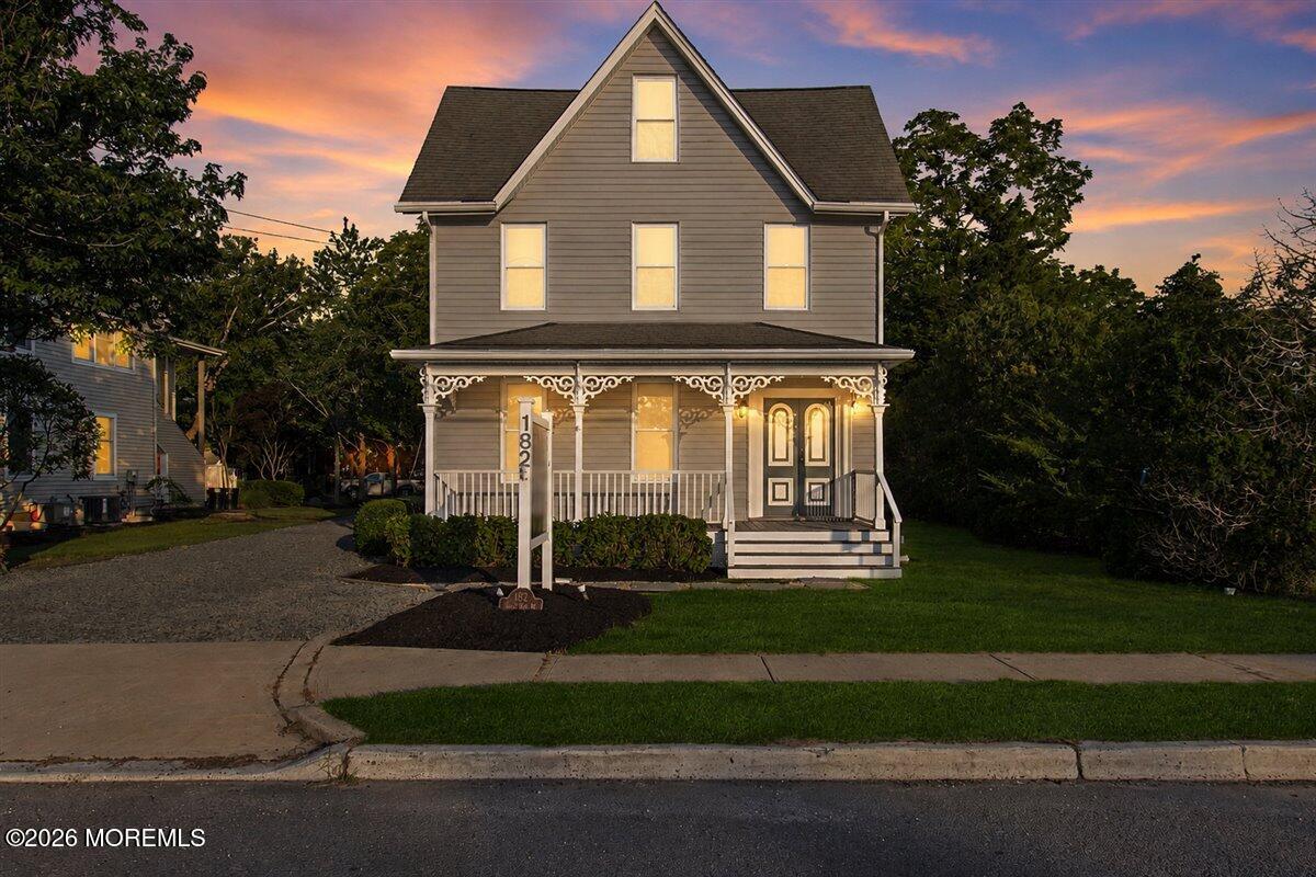 182 Main St, Manahawkin, NJ 08050