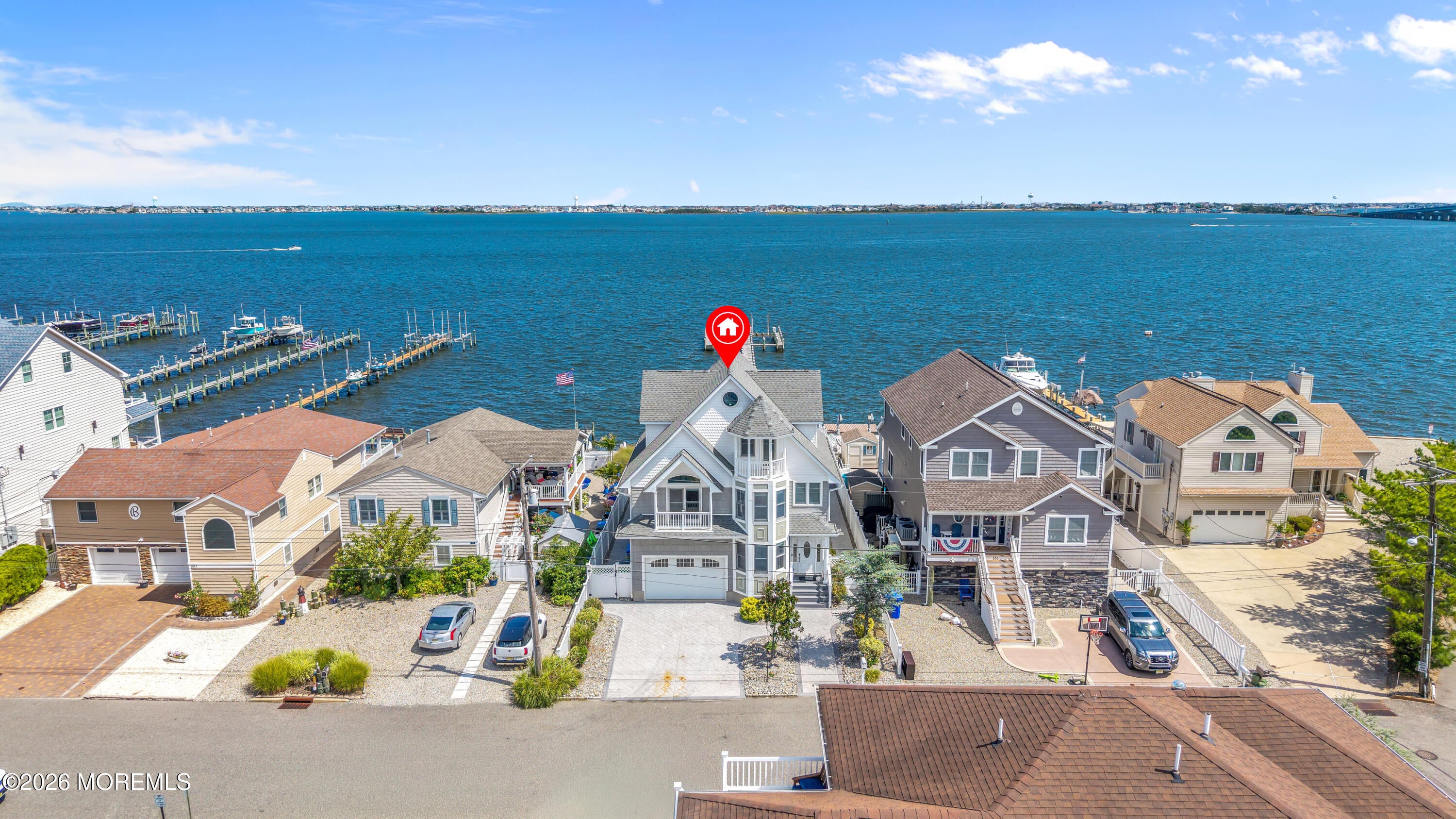 553 Long Point Dr, Toms River, NJ 08753 photo