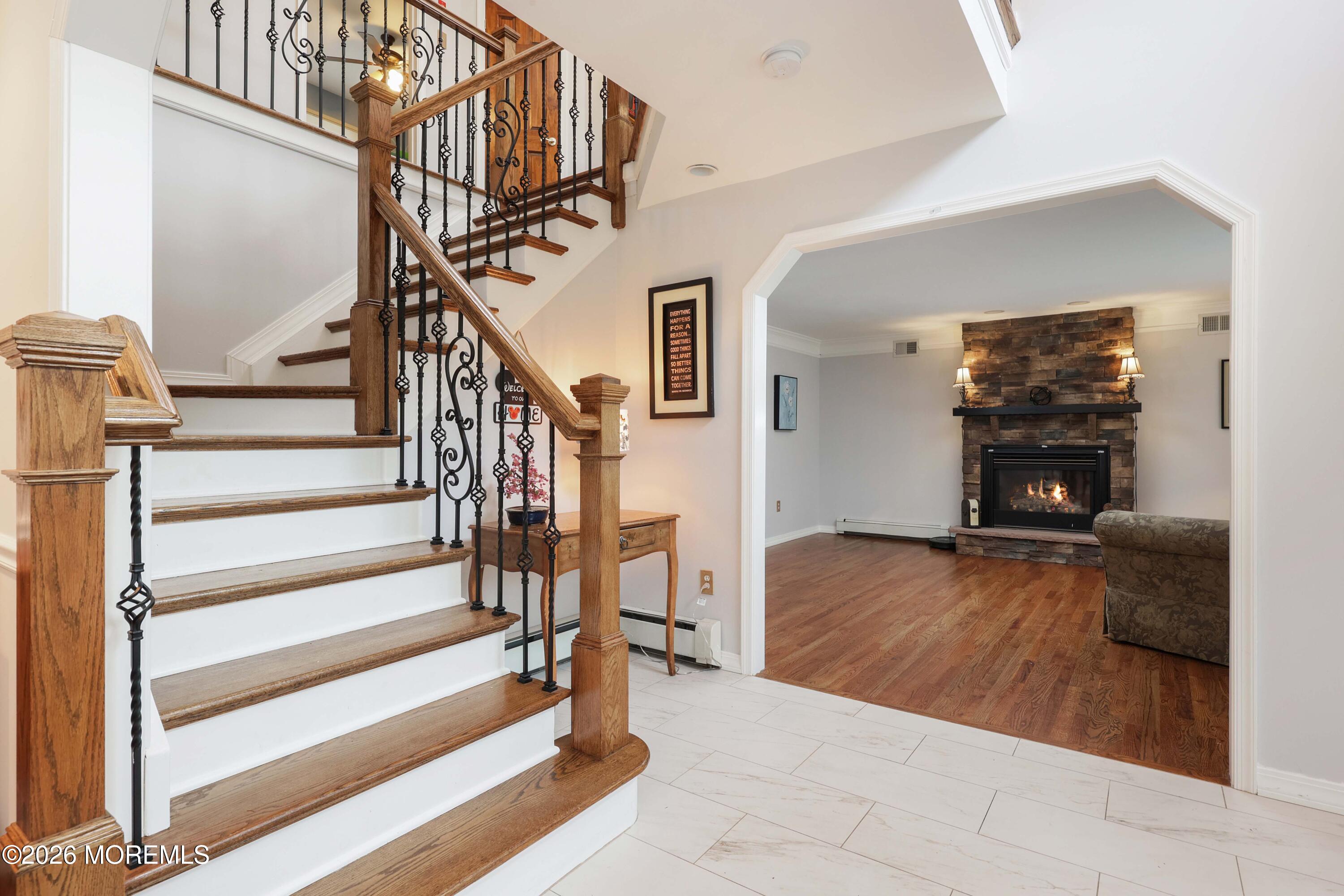 32 Sleepy Hollow Rd, Red Bank, NJ 07701 photo