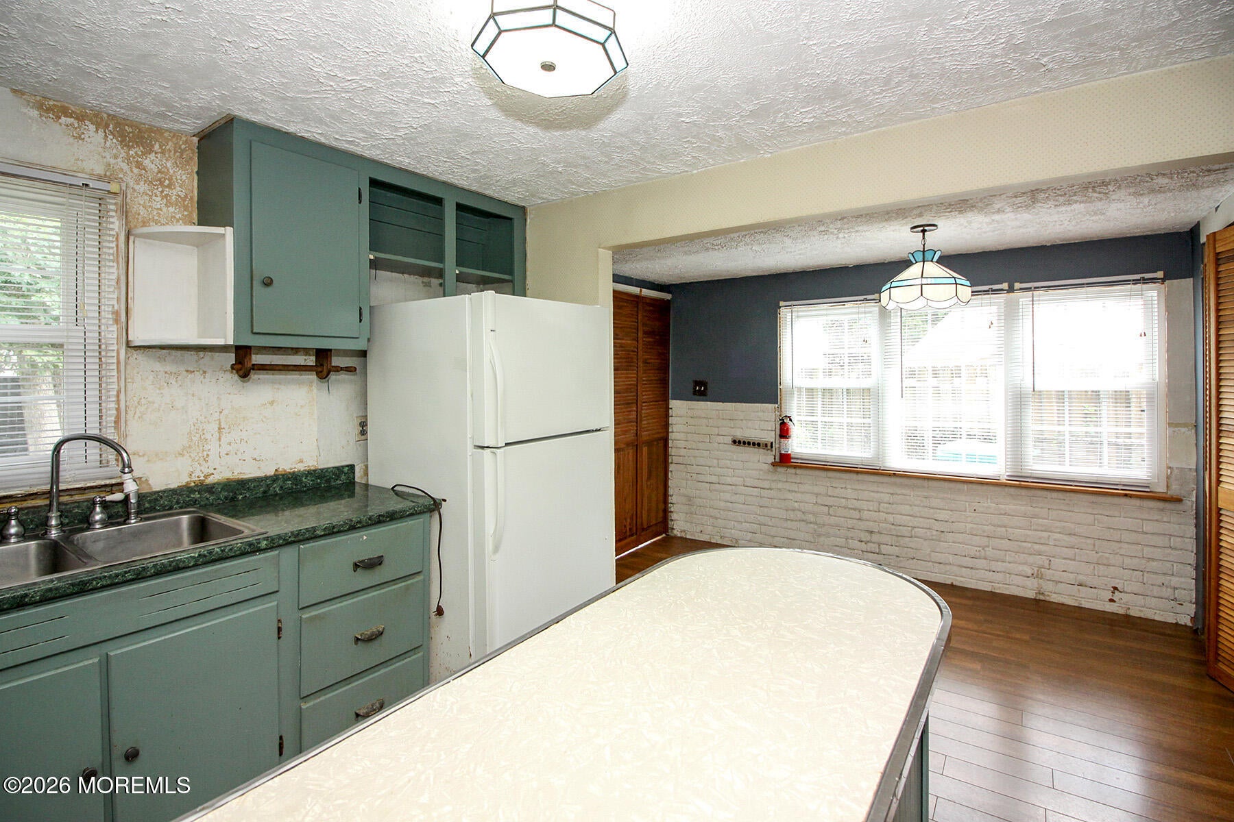 410 Middle Ln, Howell, NJ 07731 photo