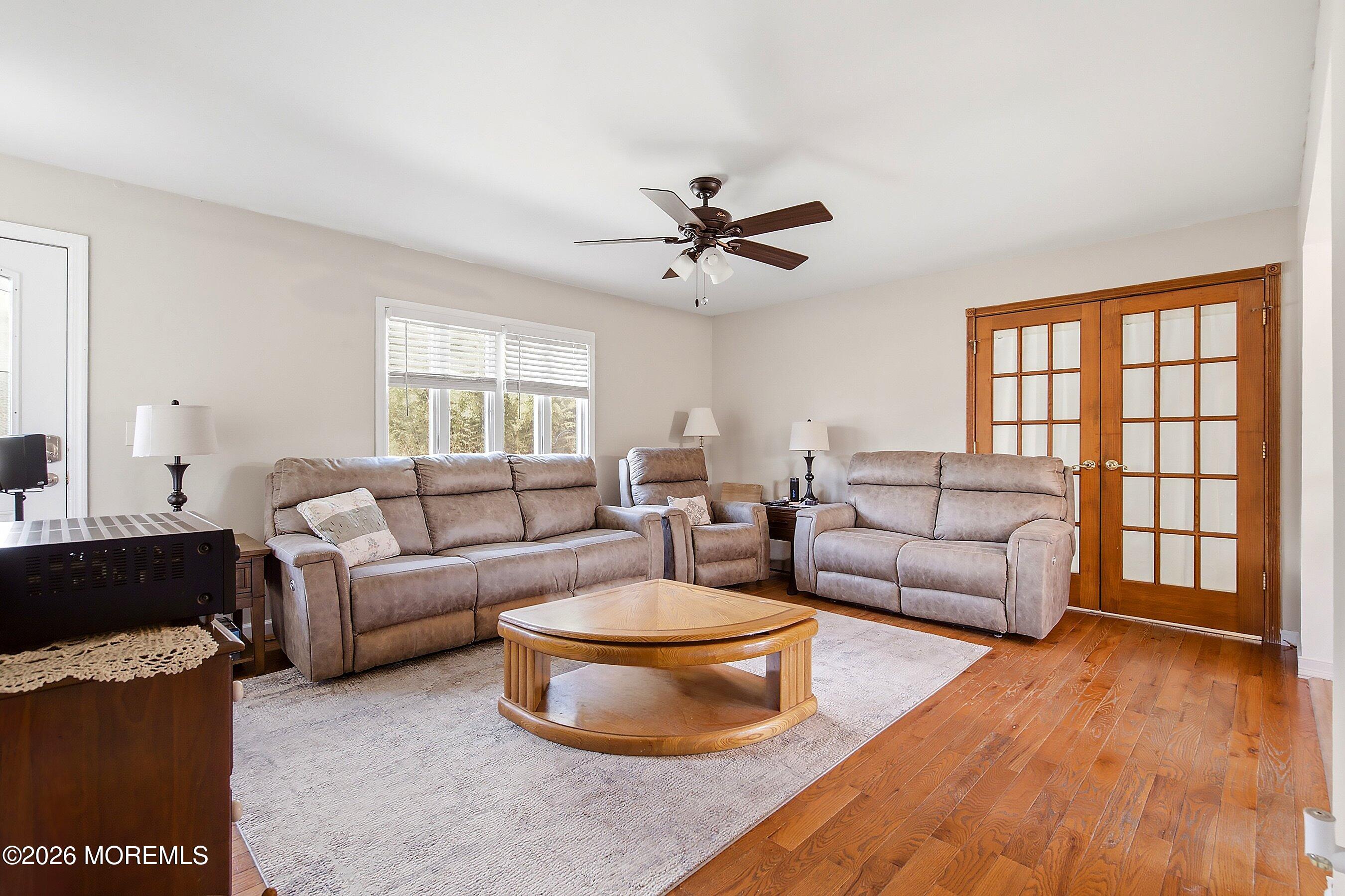 1417 Anchor Ave, Beachwood, NJ 08722 photo
