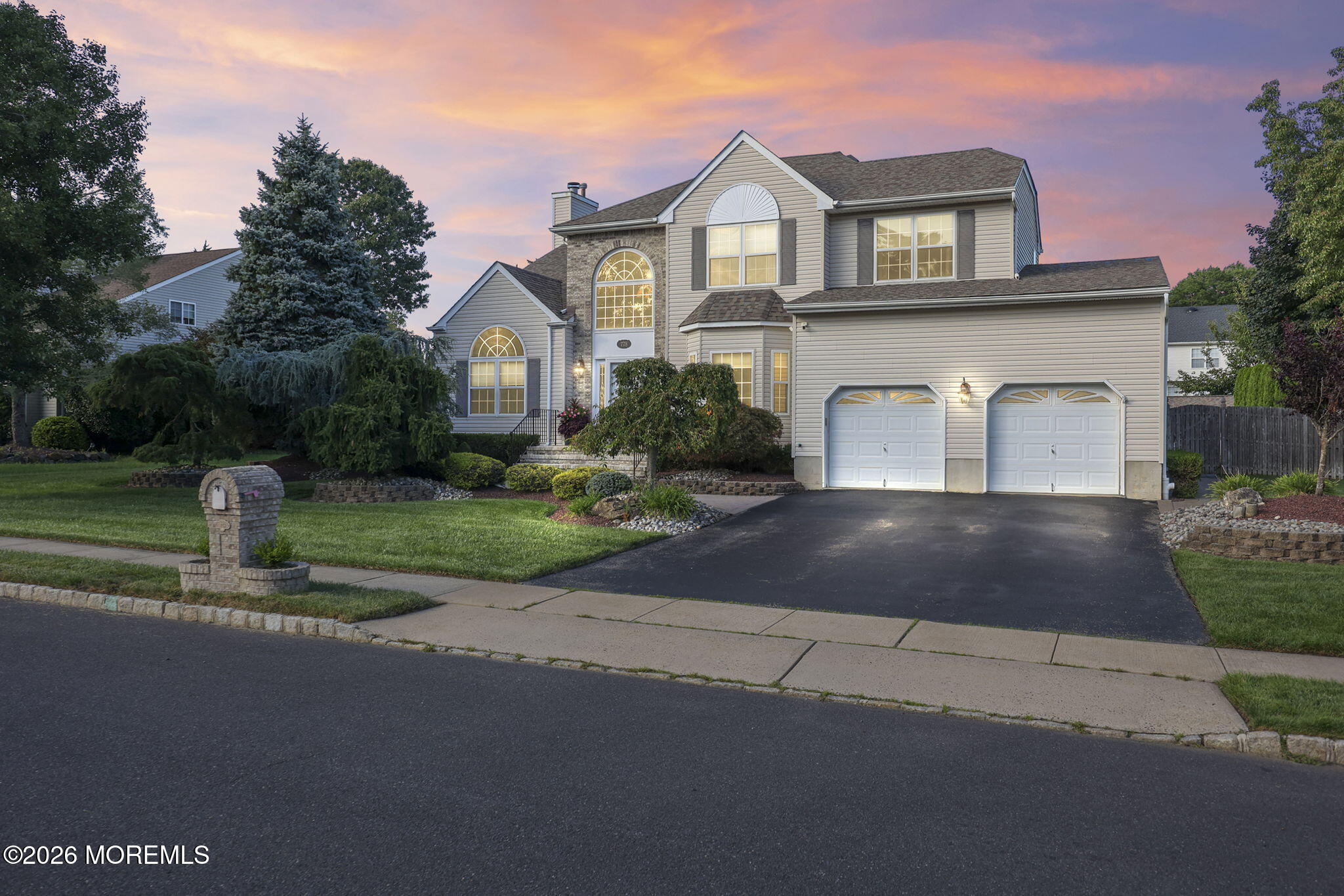 778 Applewood Ct, Jackson, NJ 08527