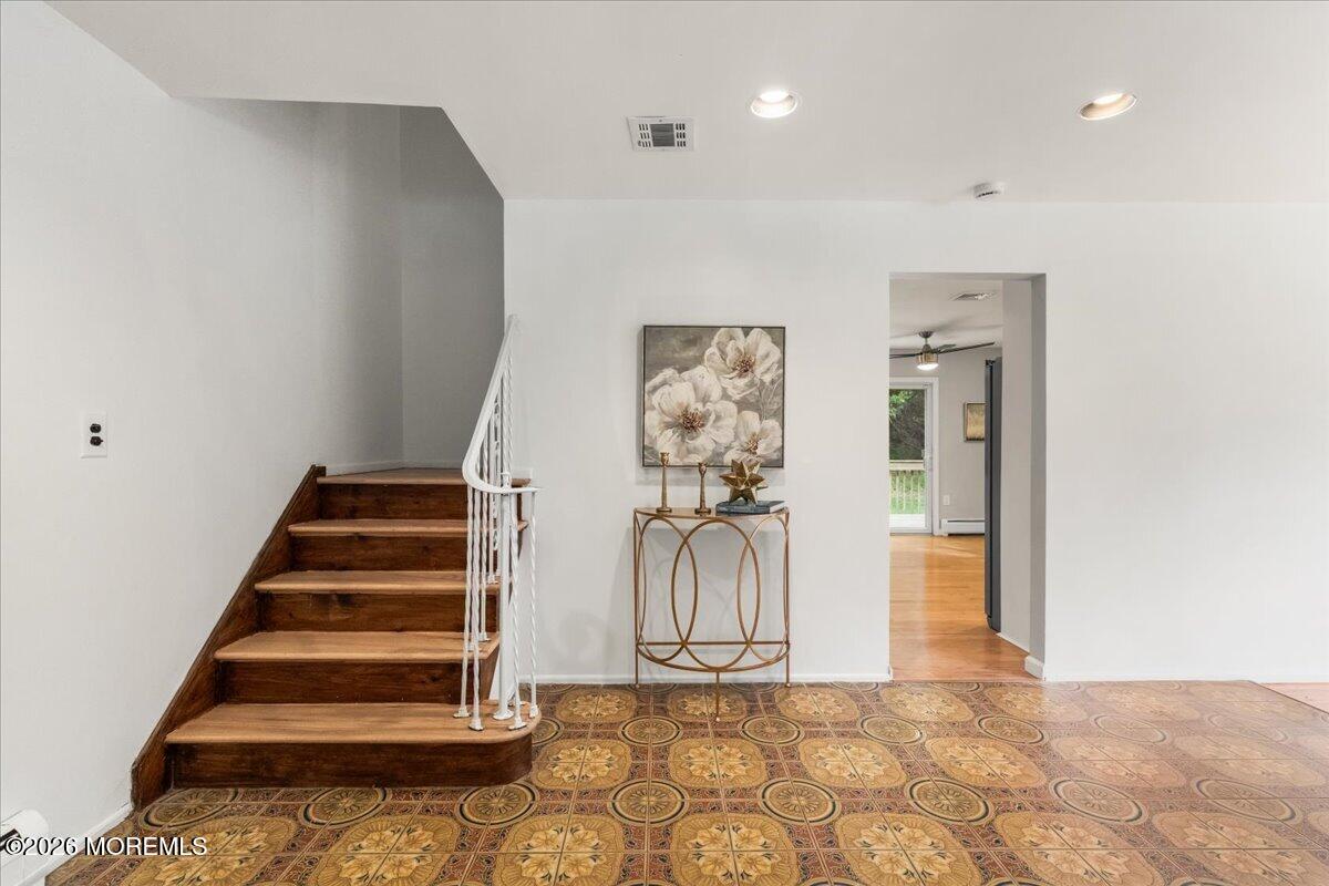 11 Colts Brook Rd, Marlboro, NJ 07746 photo