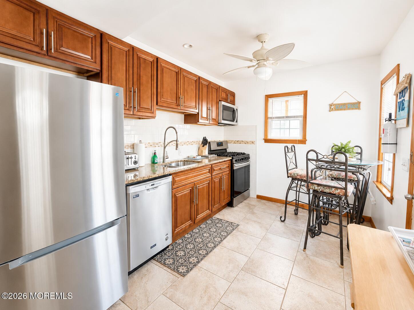 44 Hancock Ave, Seaside Heights, NJ 08751 photo