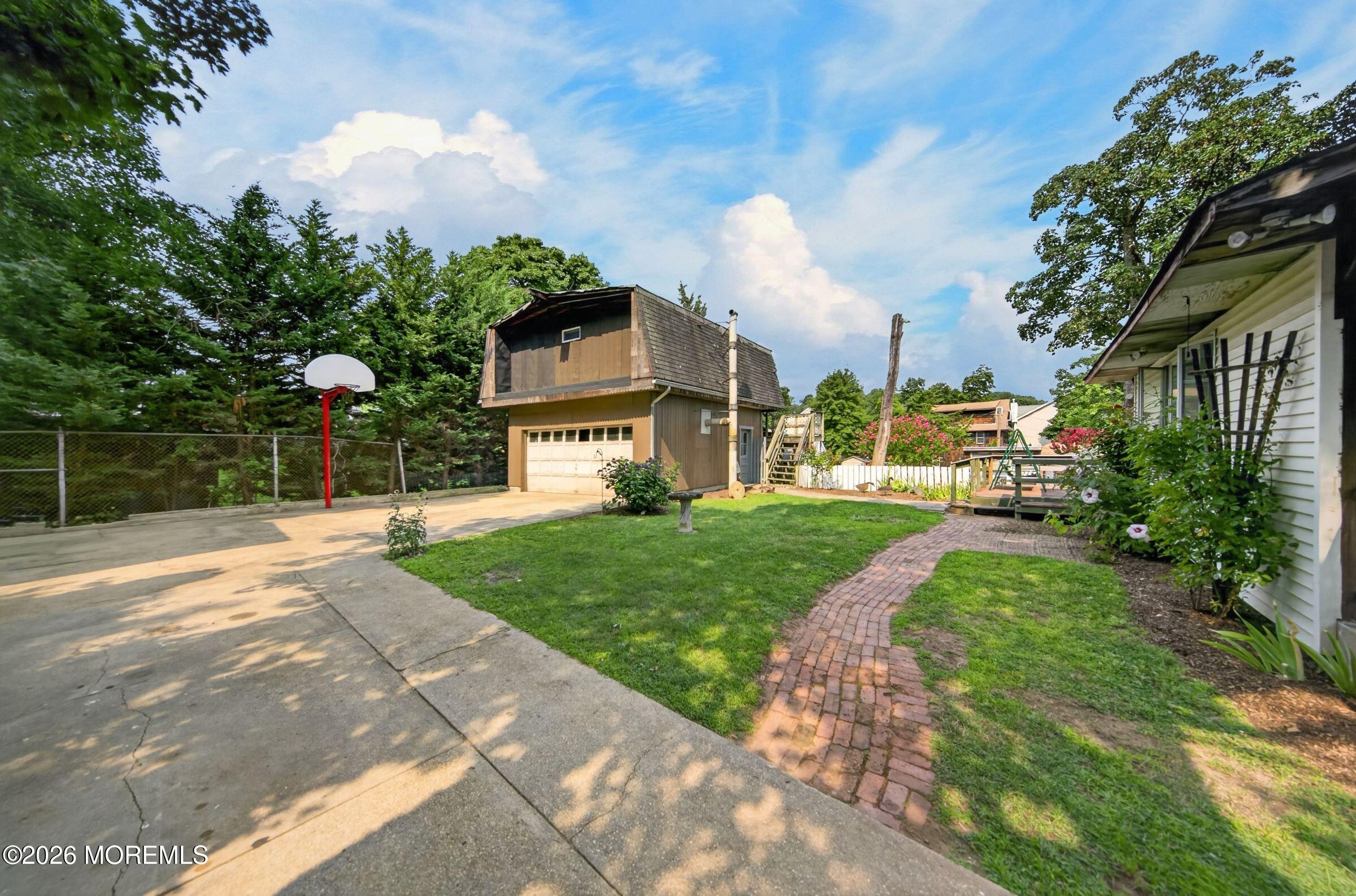 101 Navesink Ave, Highlands, NJ 07732 photo