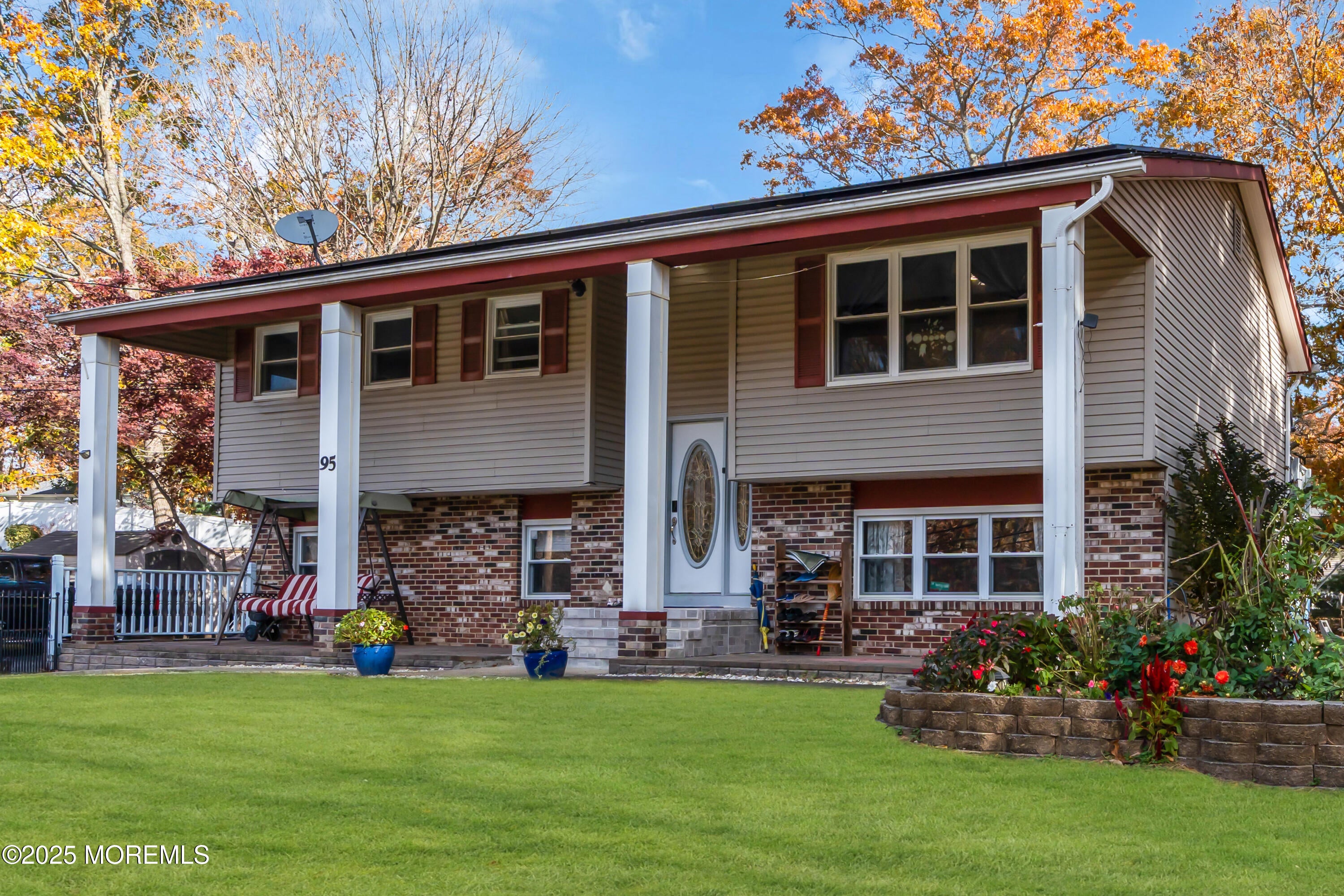 95 Marginal Rd, Jackson, NJ 08527