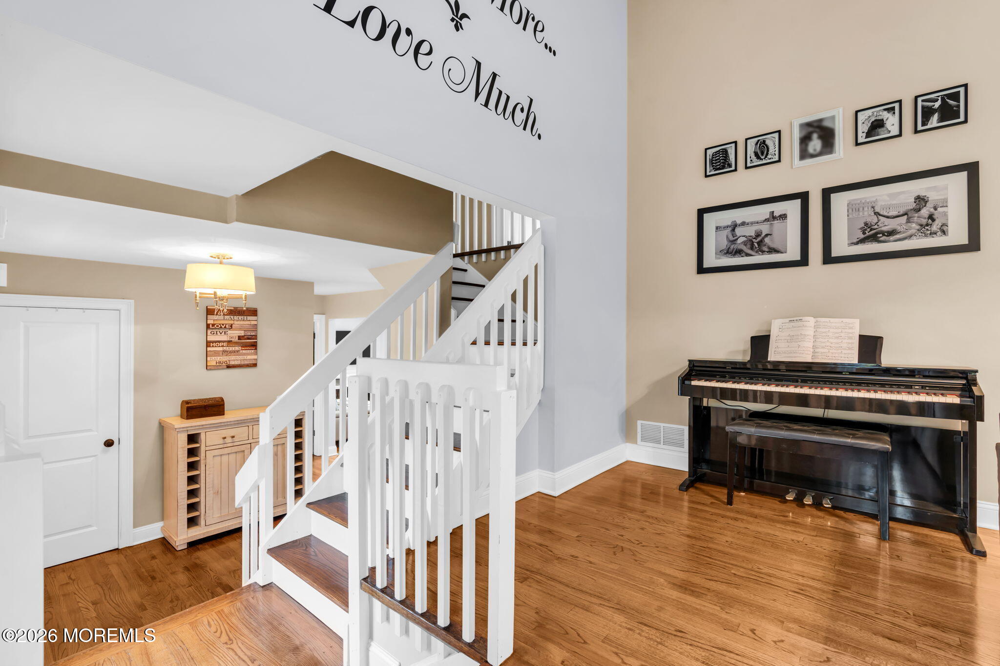 129 Ballantine Rd, Middletown, NJ 07748 photo