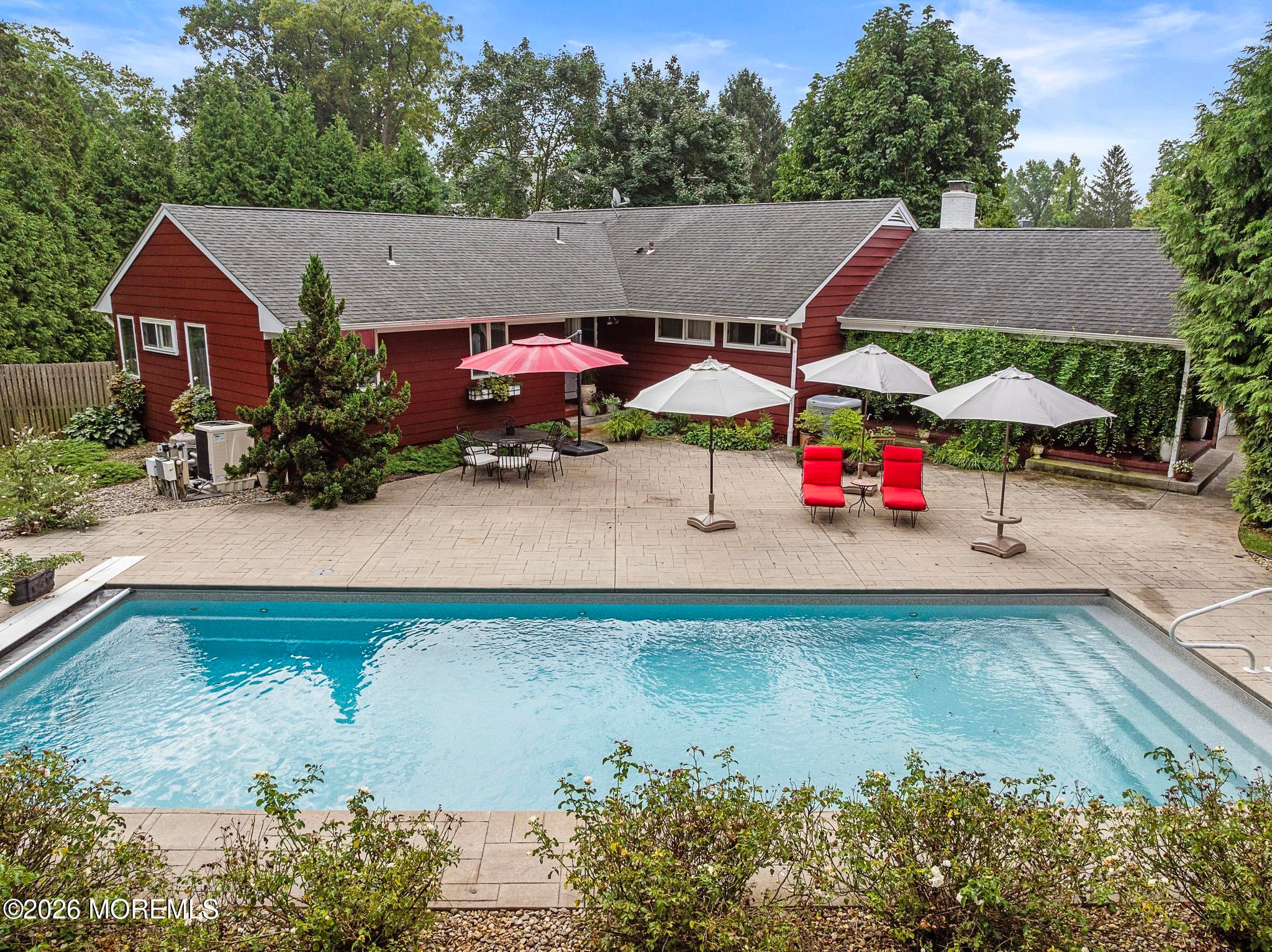 38 Winfield Dr, Little Silver, NJ 07739