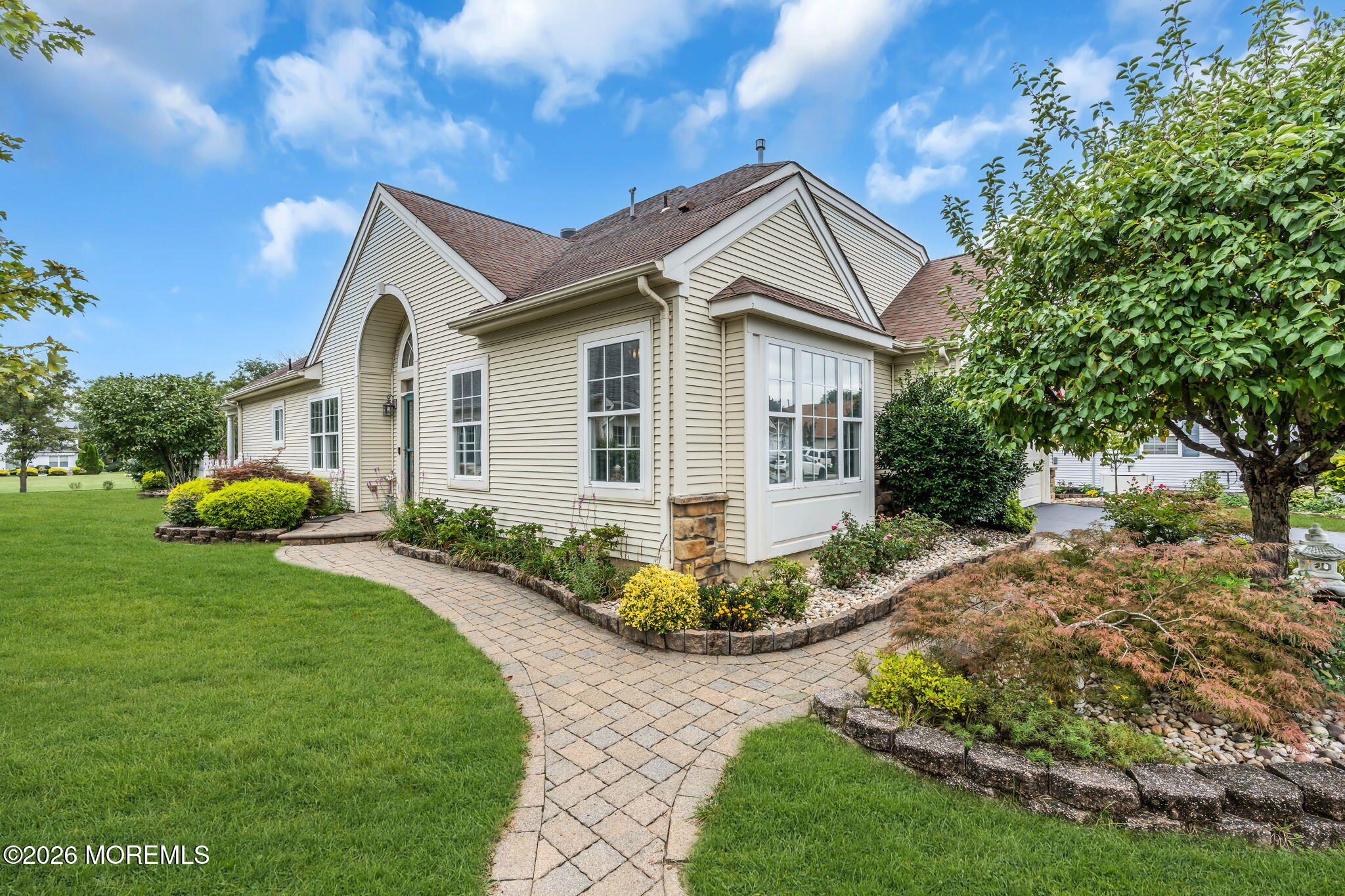 6 Avalon Ct, Manchester, NJ 08759