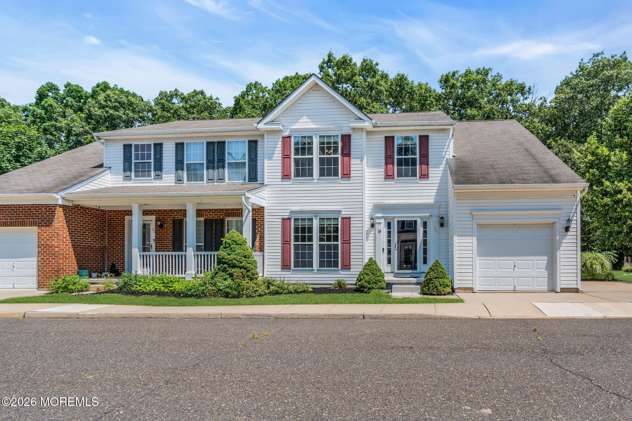 18 Foxmoor Ln, Bayville, NJ 08721
