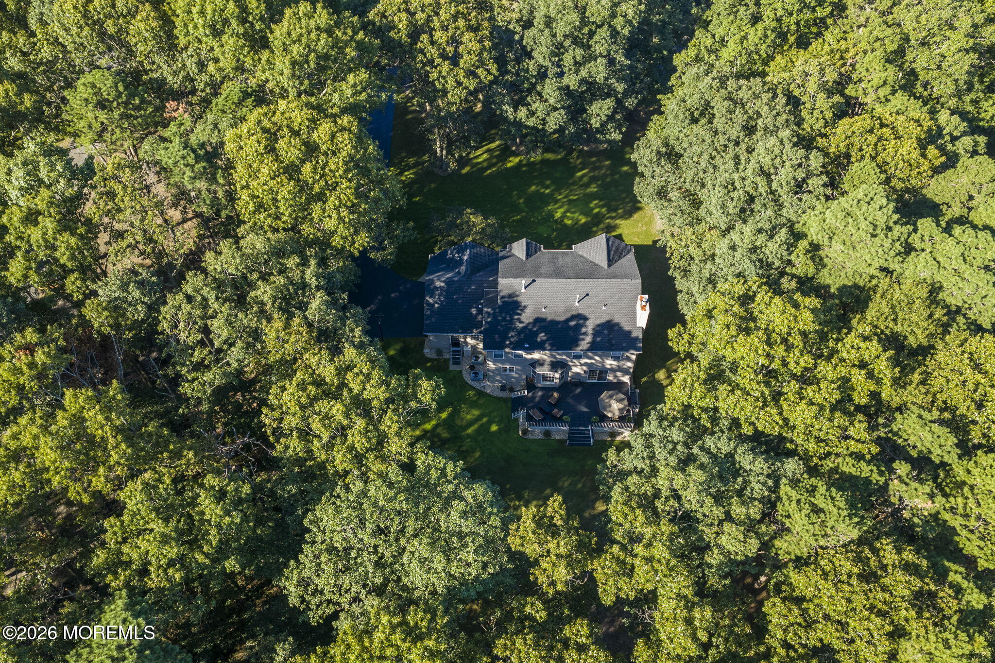 15 Amanda Ln, Howell, NJ 07731 photo