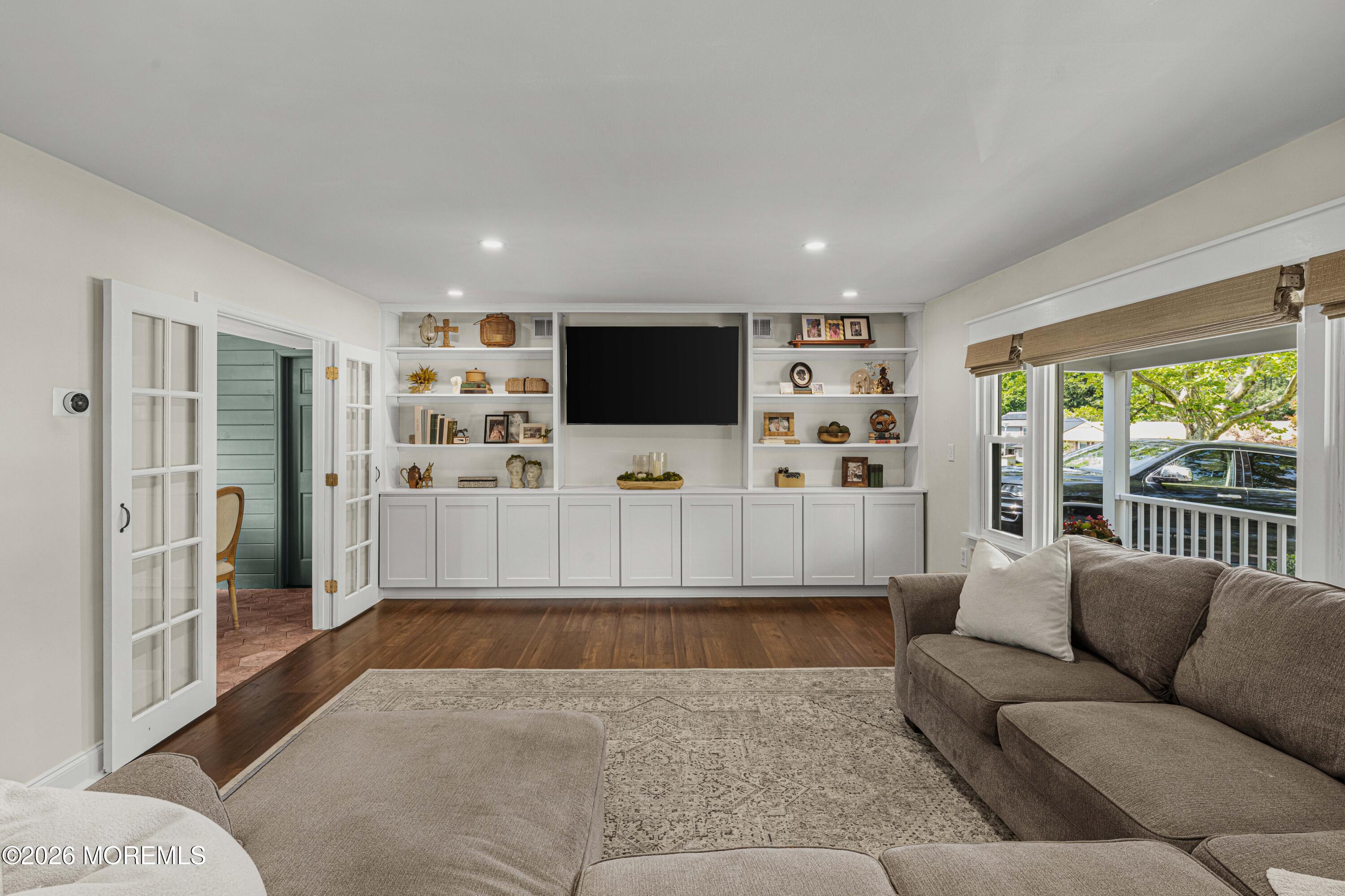 80 Ivy Hill Dr, Matawan, NJ 07747 photo