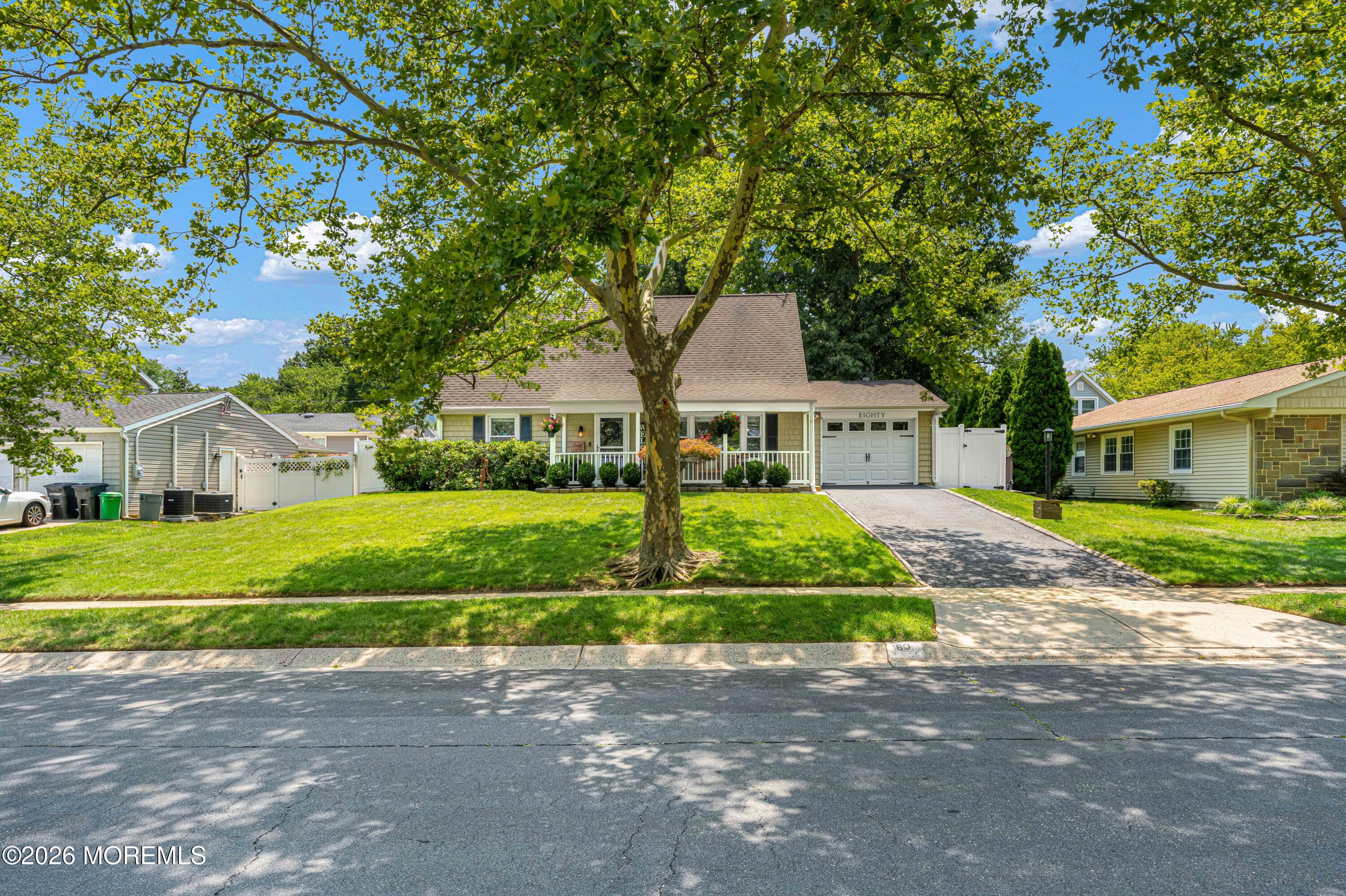 80 Ivy Hill Dr, Matawan, NJ 07747 photo