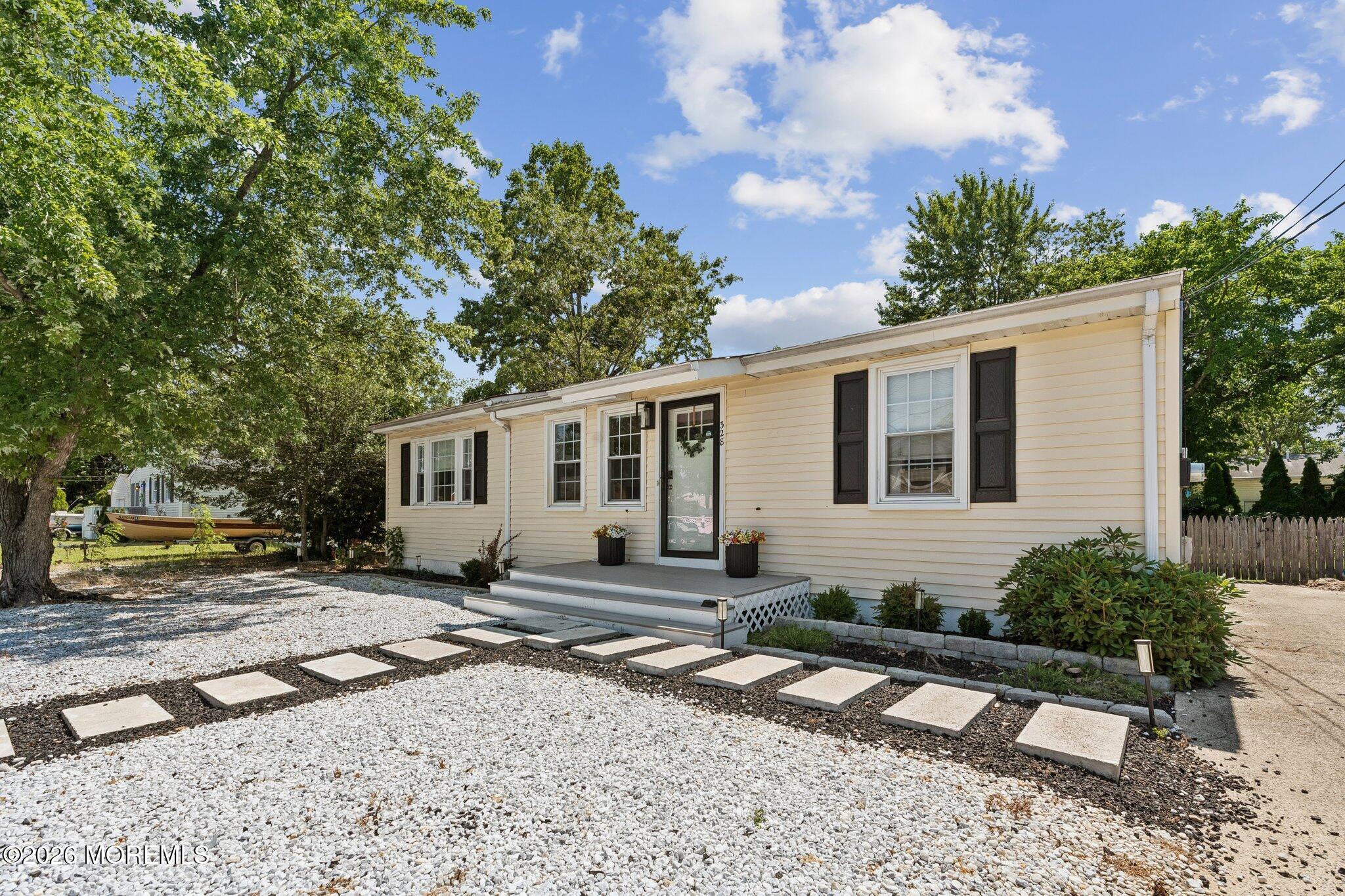 328 Georgia Dr, Brick, NJ 08723
