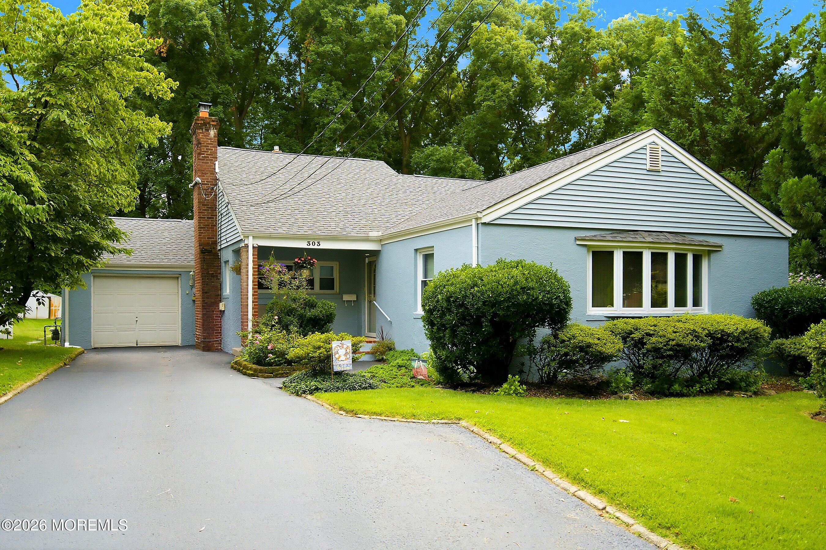 303 Florence Rd, Middletown, NJ 07748