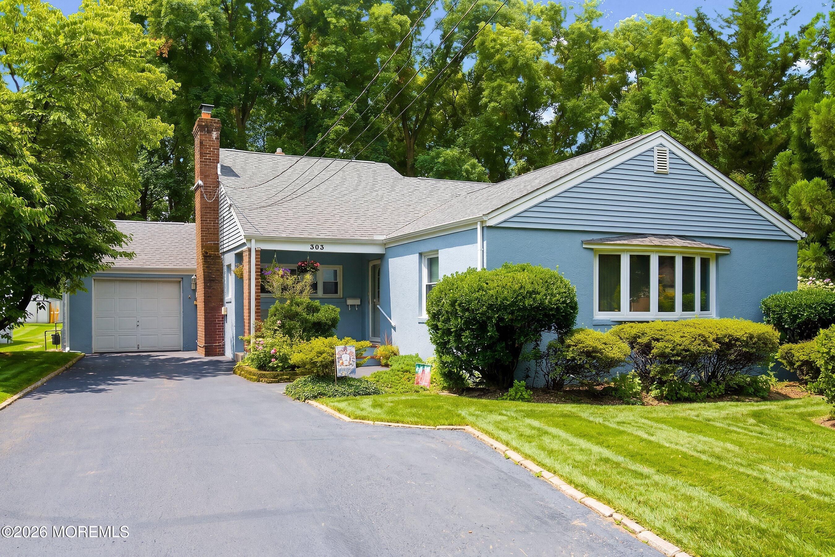 303 Florence Rd, Middletown, NJ 07748 photo