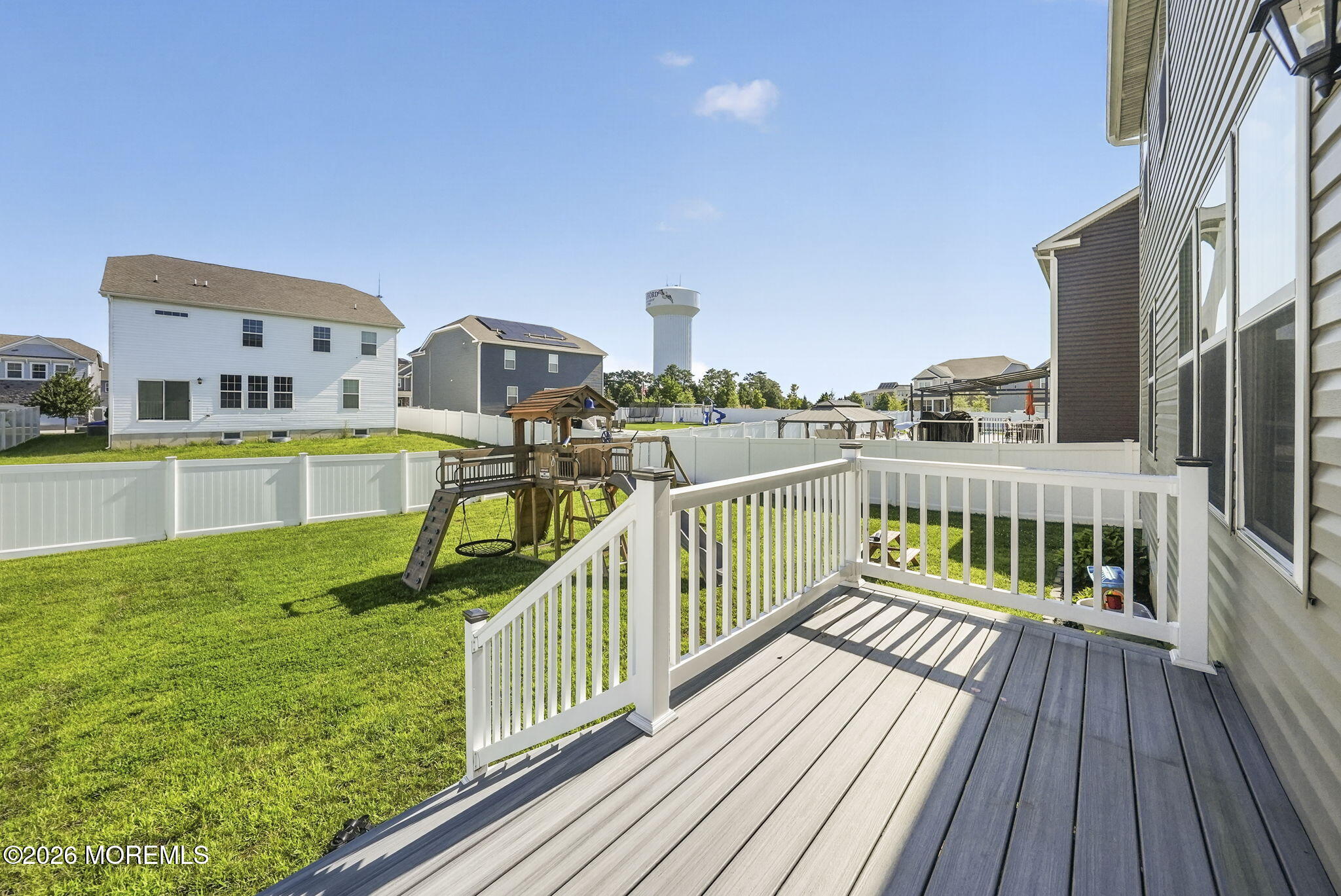 30 Holloway Ave, Manahawkin, NJ 08050 photo