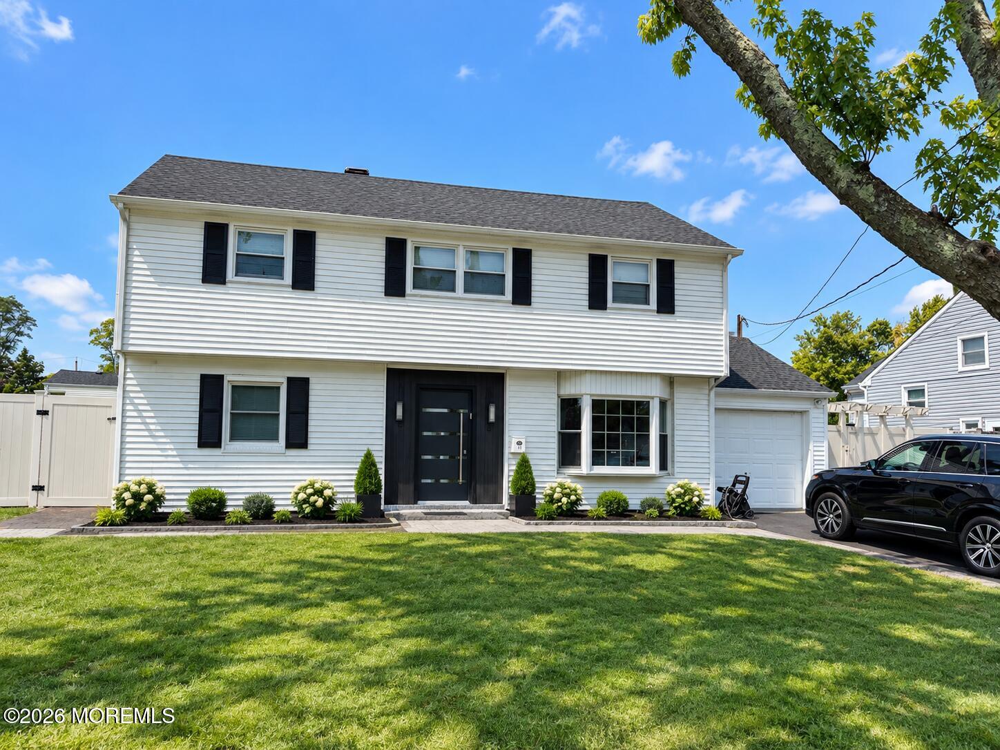 18 Branch Rd, Oakhurst, NJ 07755 photo