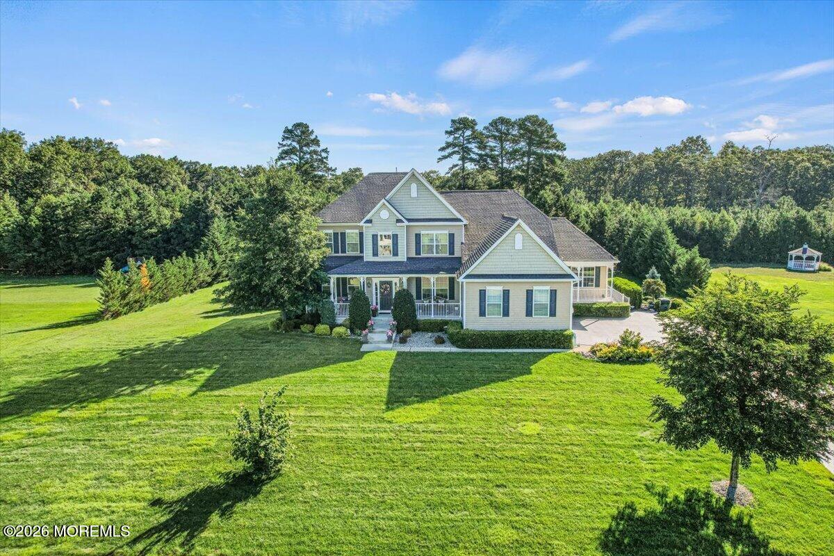 11 Wintergreen Ct, Jackson, NJ 08527