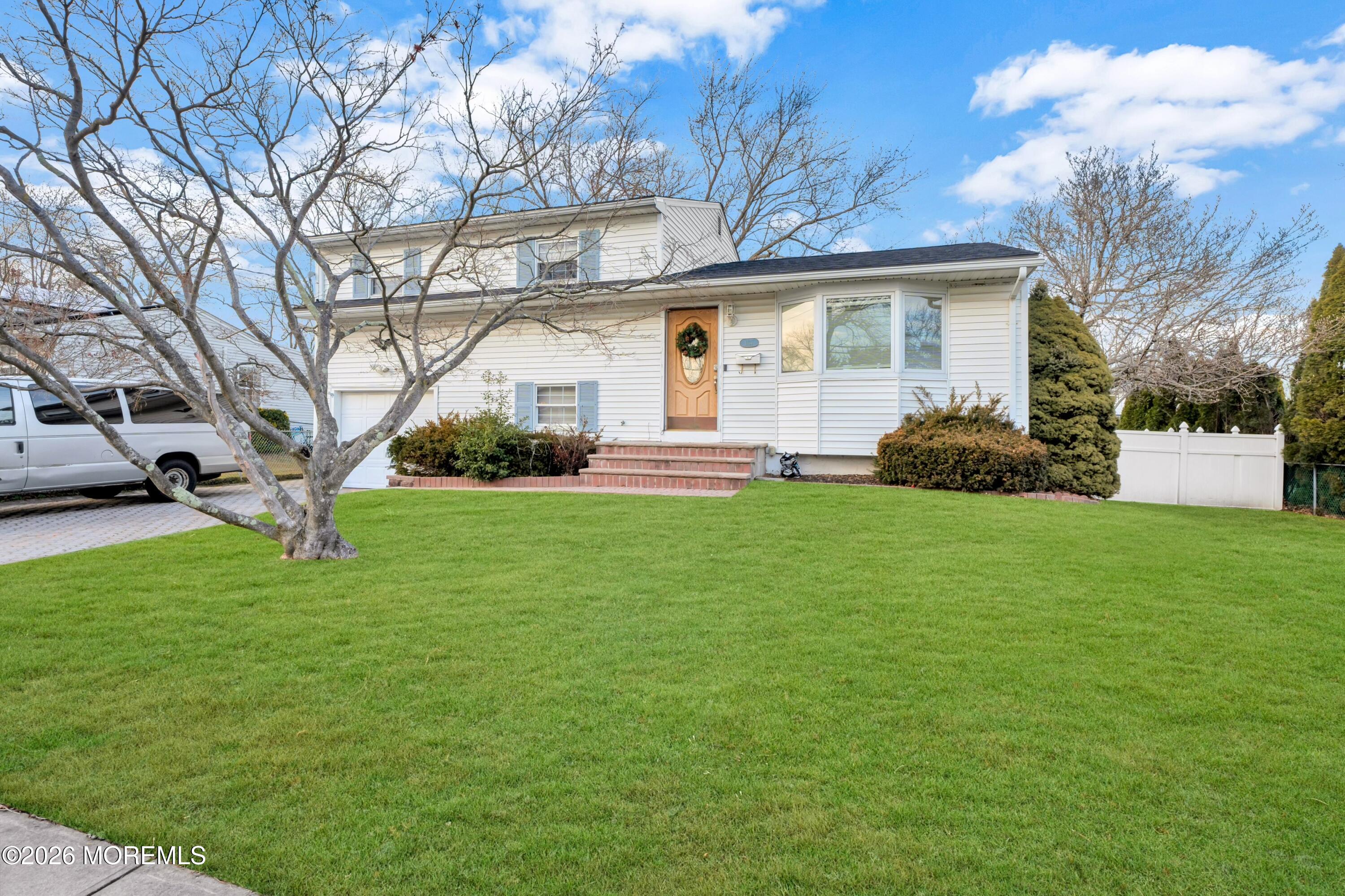 1121 Darlene Ave, Ocean Twp, NJ 07712