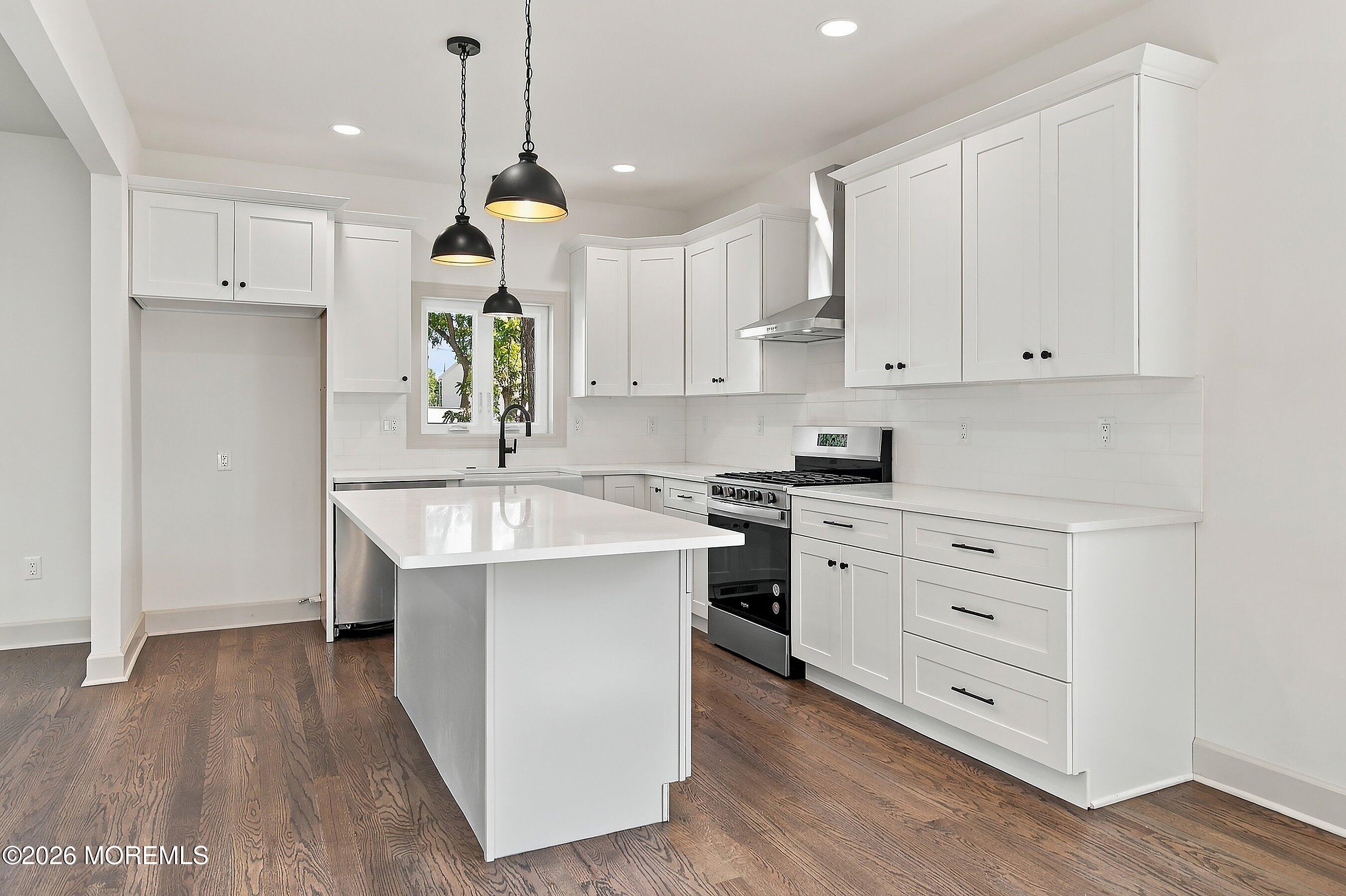 9 Lower Main St, Aberdeen, NJ 07747 photo
