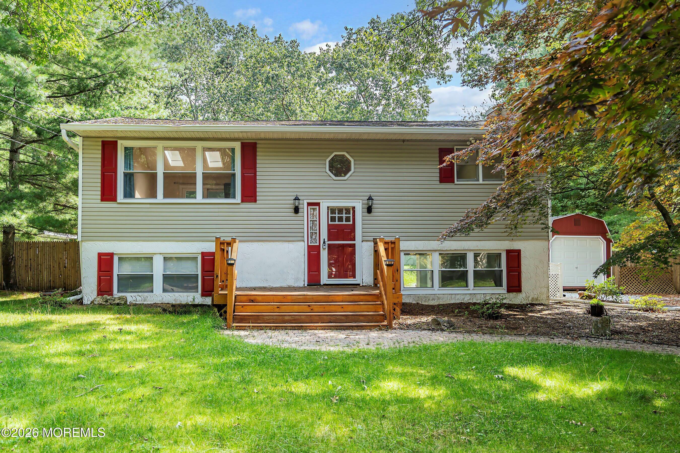 24 Murdock Pl, Jackson, NJ 08527