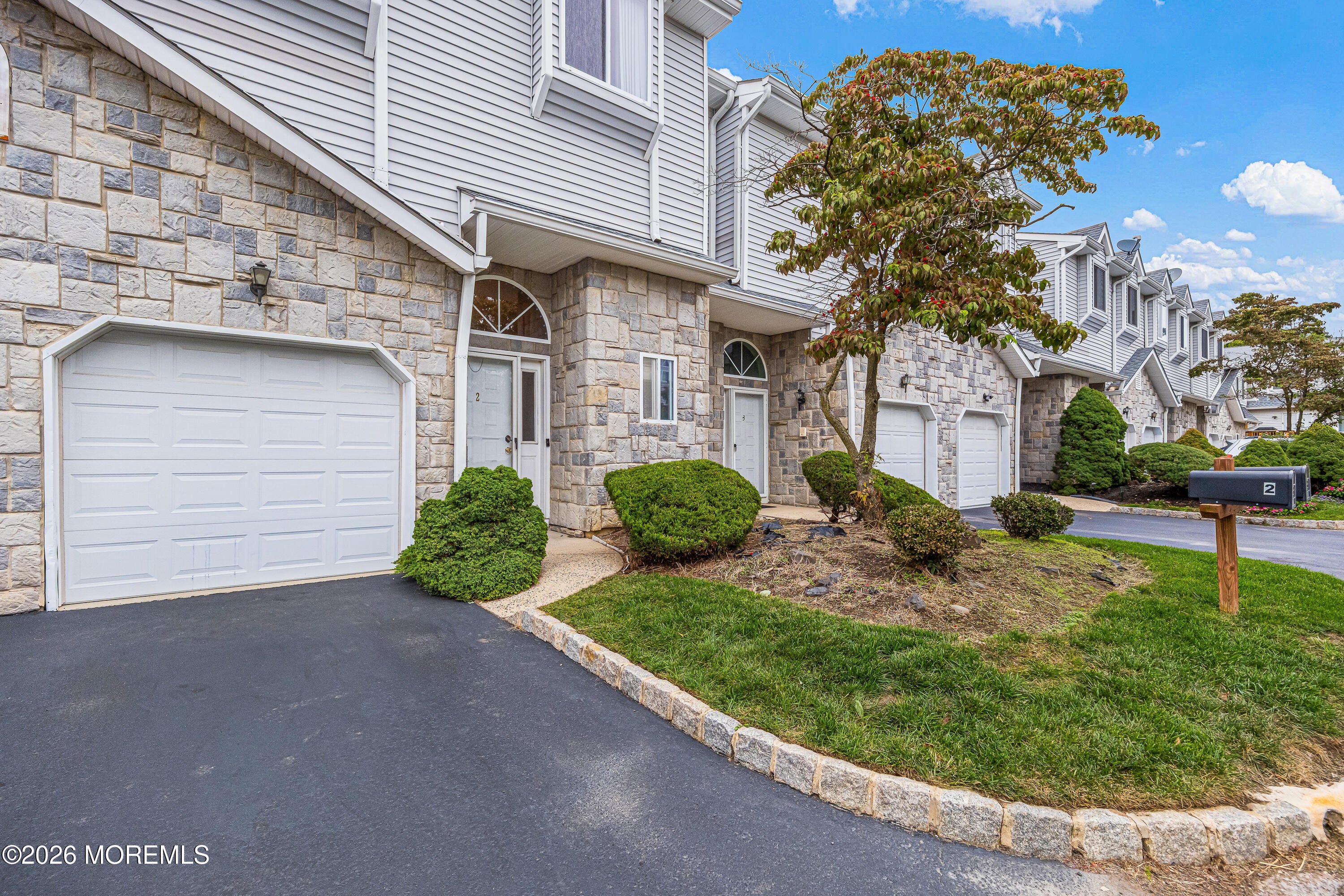 2 Lee Lee Ln, South Amboy, NJ 08879 photo