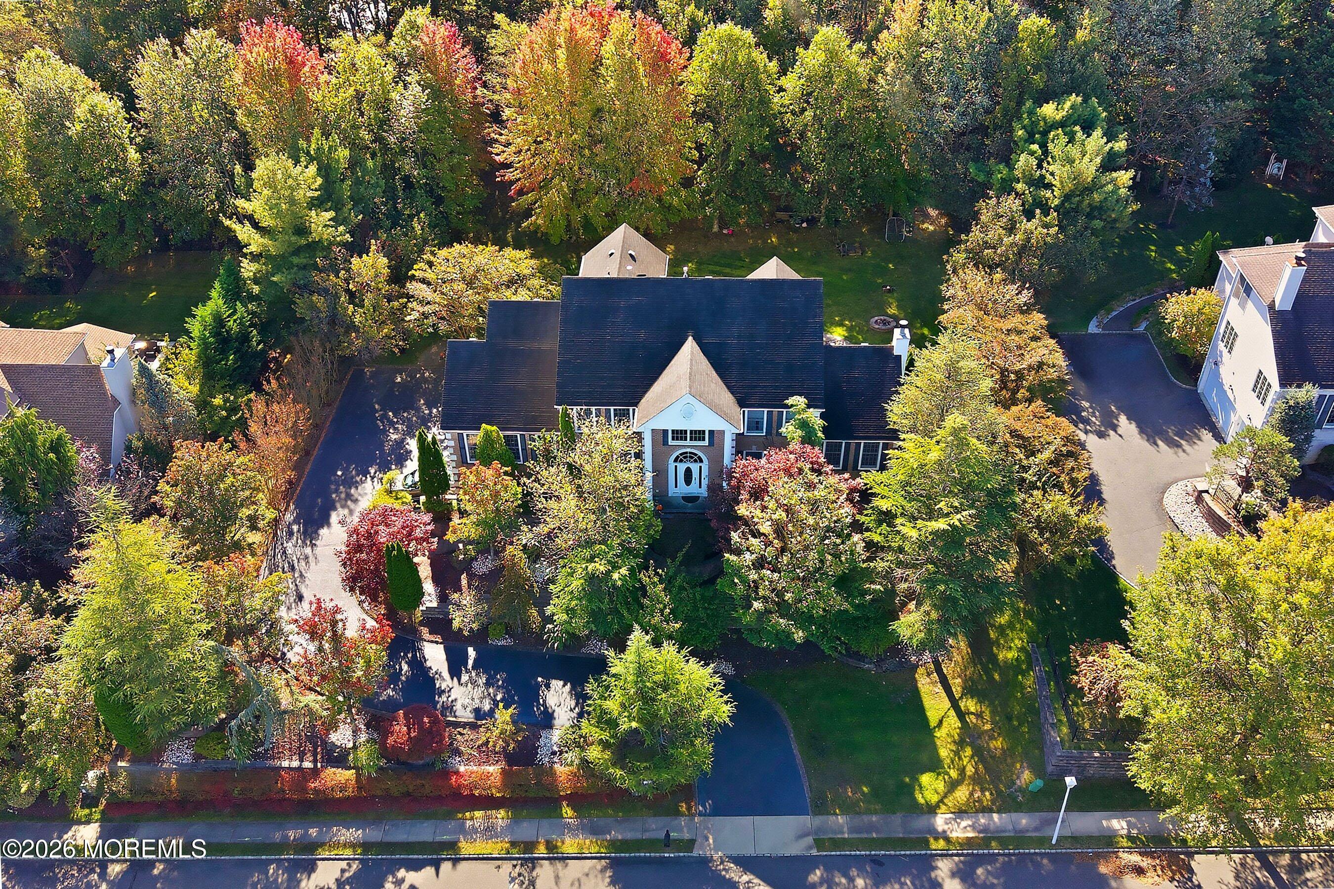 40 Northwoods Rd, Ocean Twp, NJ 07712