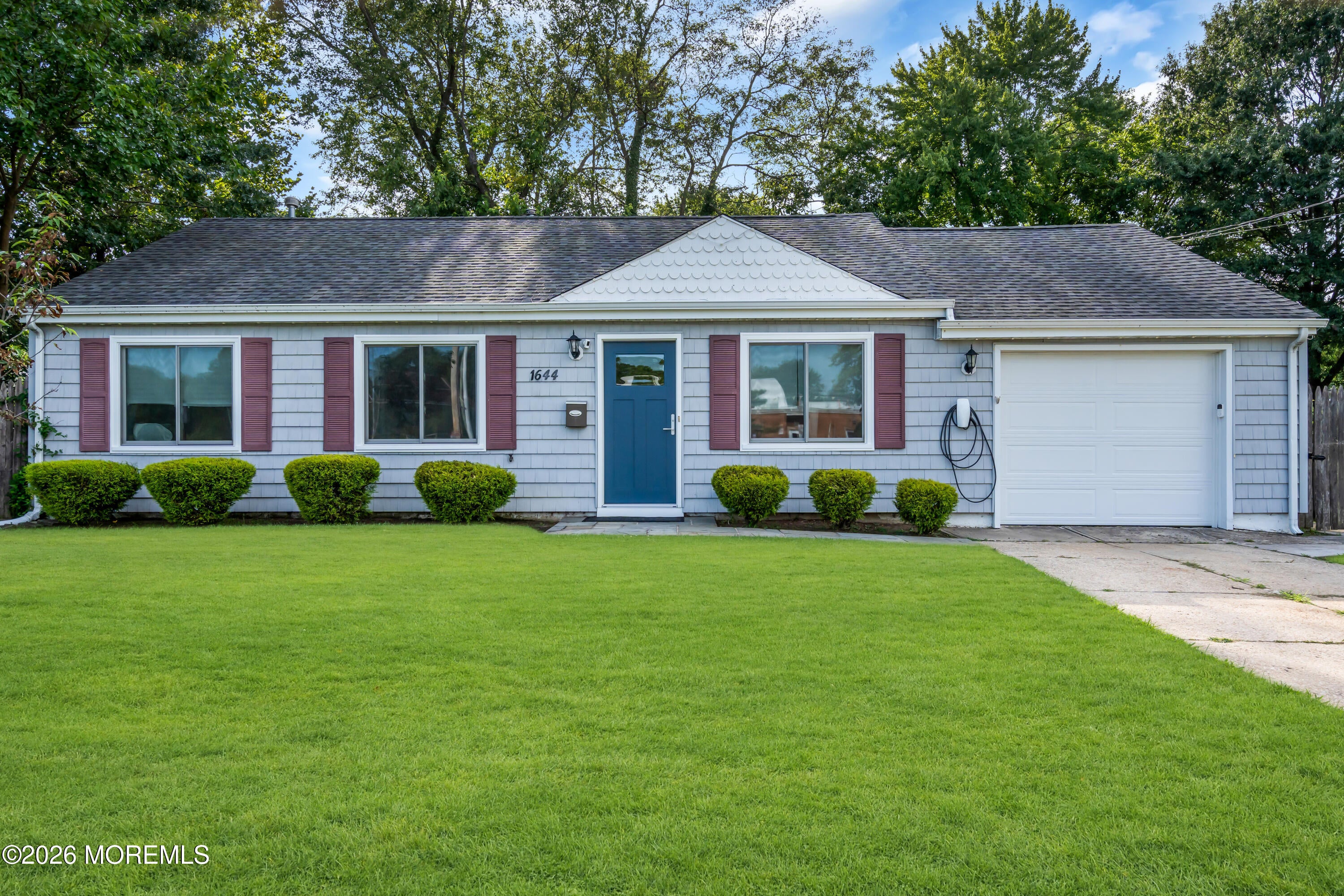 1644 Union Ave, Hazlet, NJ 07730
