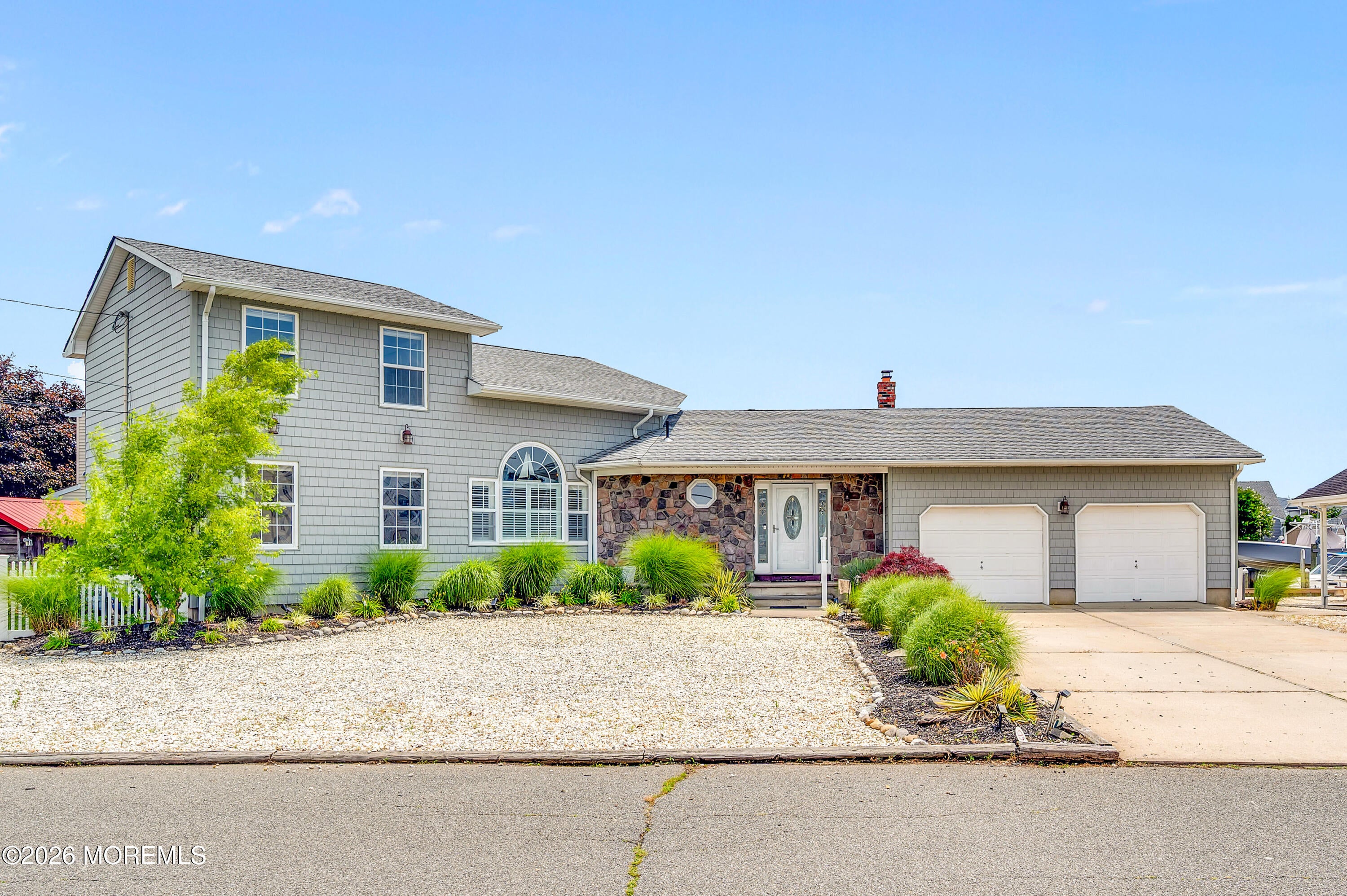 964 Seagull Dr, Lanoka Harbor, NJ 08734