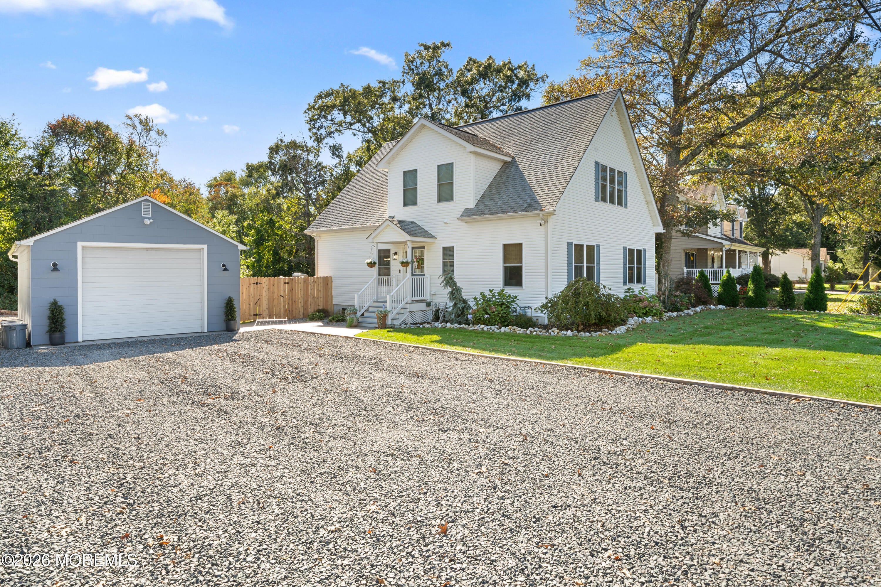 10 Pennsylvania Ave, Waretown, NJ 08758