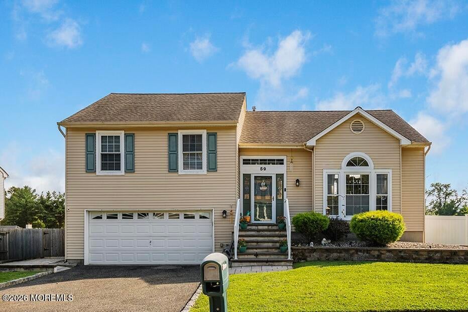 59 Marc Dr, Howell, NJ 07731