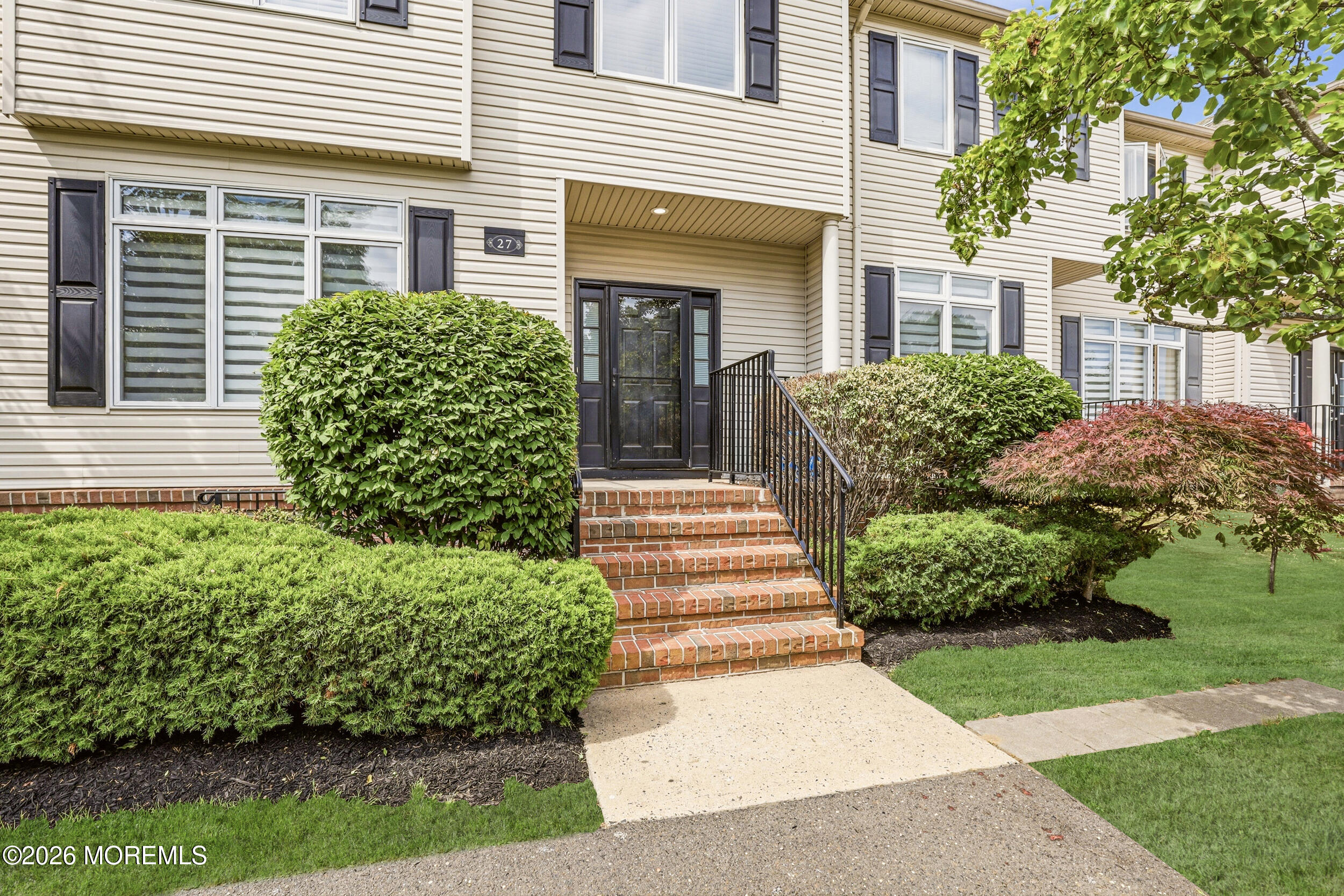 27 Windermere St, Lakewood, NJ 08701 photo