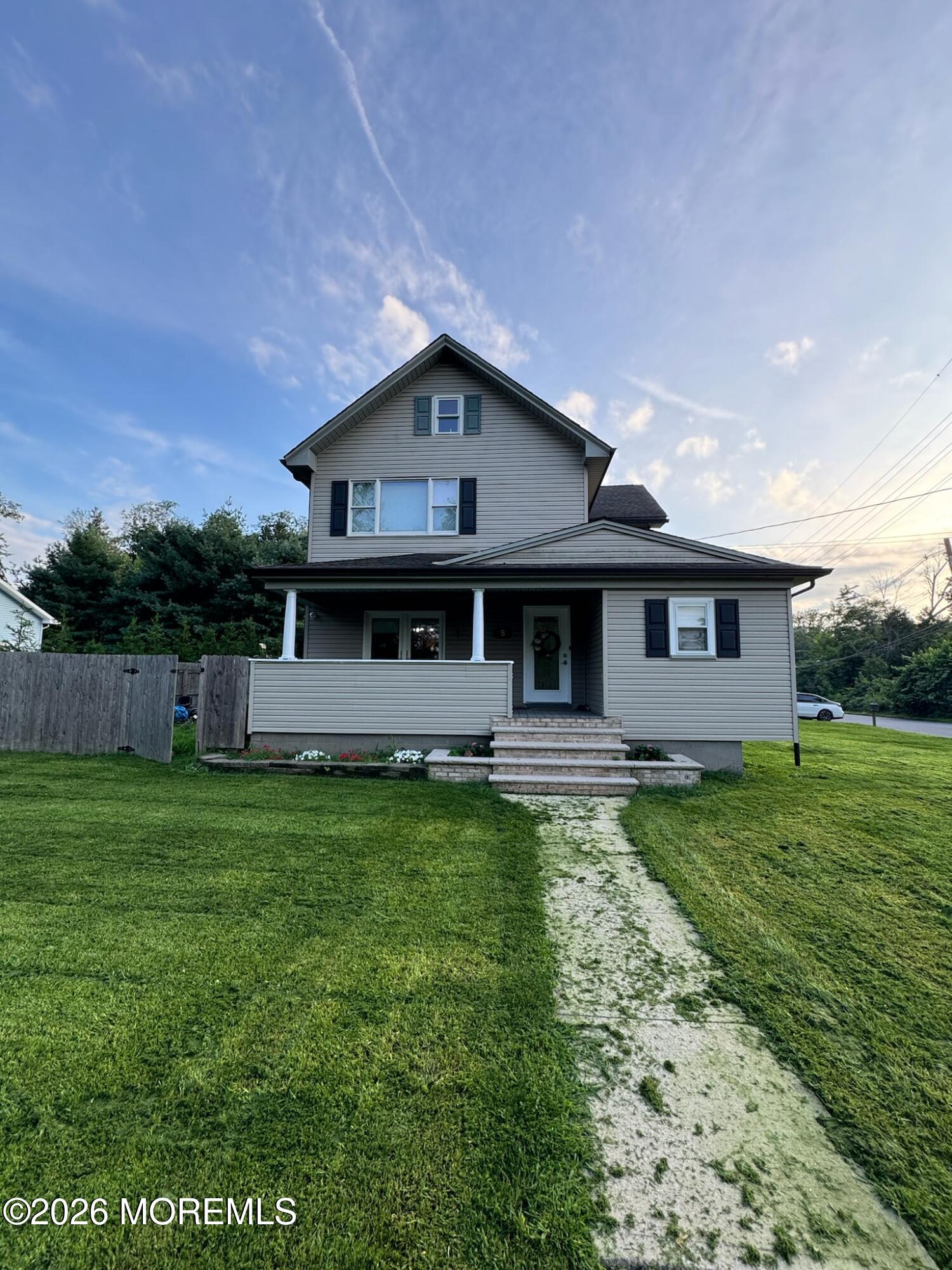 5 Willow Ave, Matawan, NJ 07747 photo