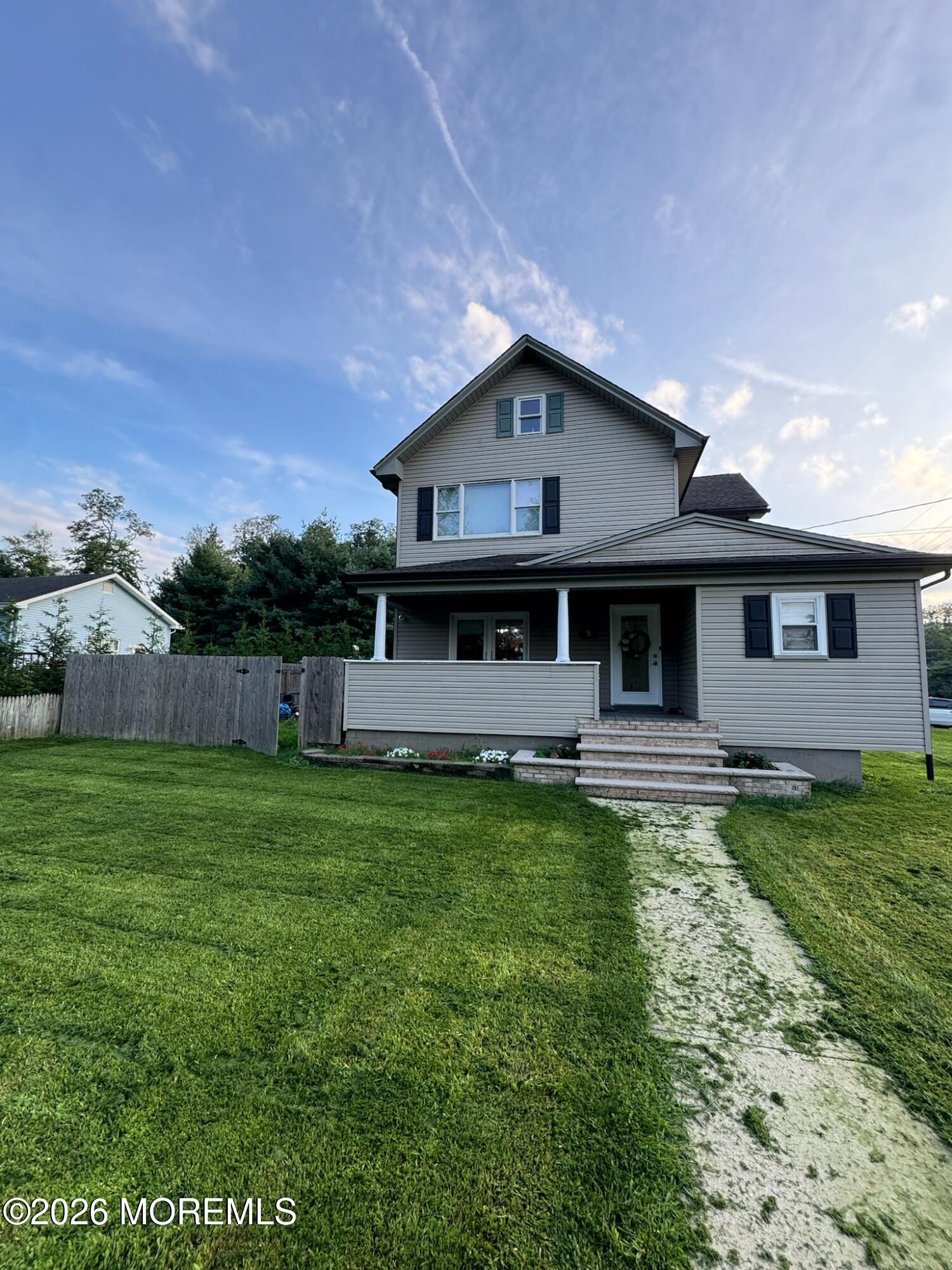 5 Willow Ave, Matawan, NJ 07747 photo