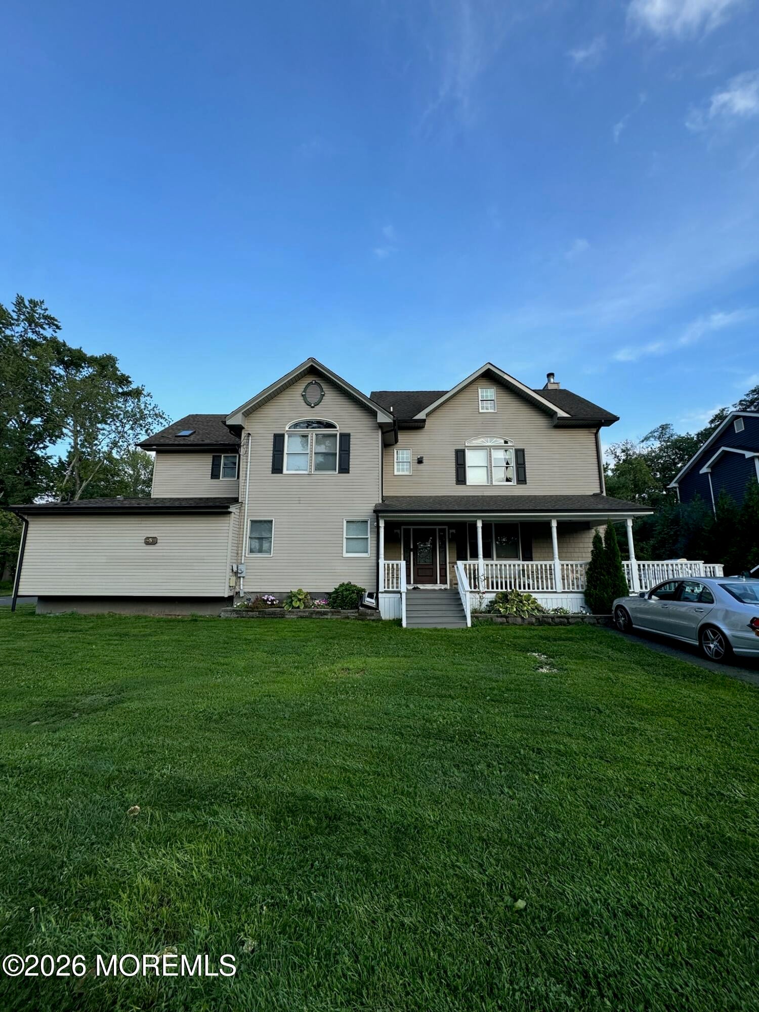 5 Willow Ave, Matawan, NJ 07747