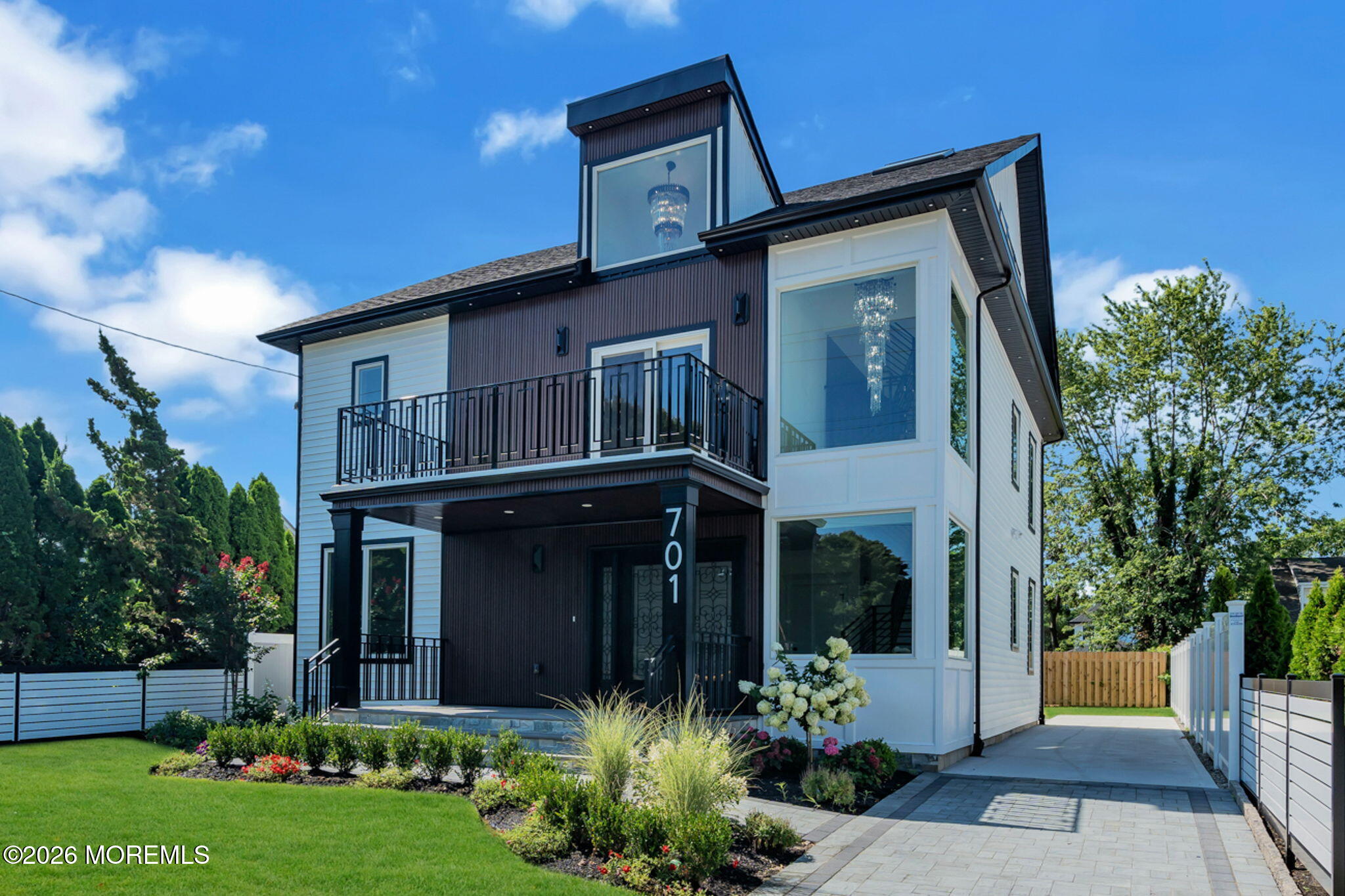 701 13th Ave, Belmar, NJ 07719