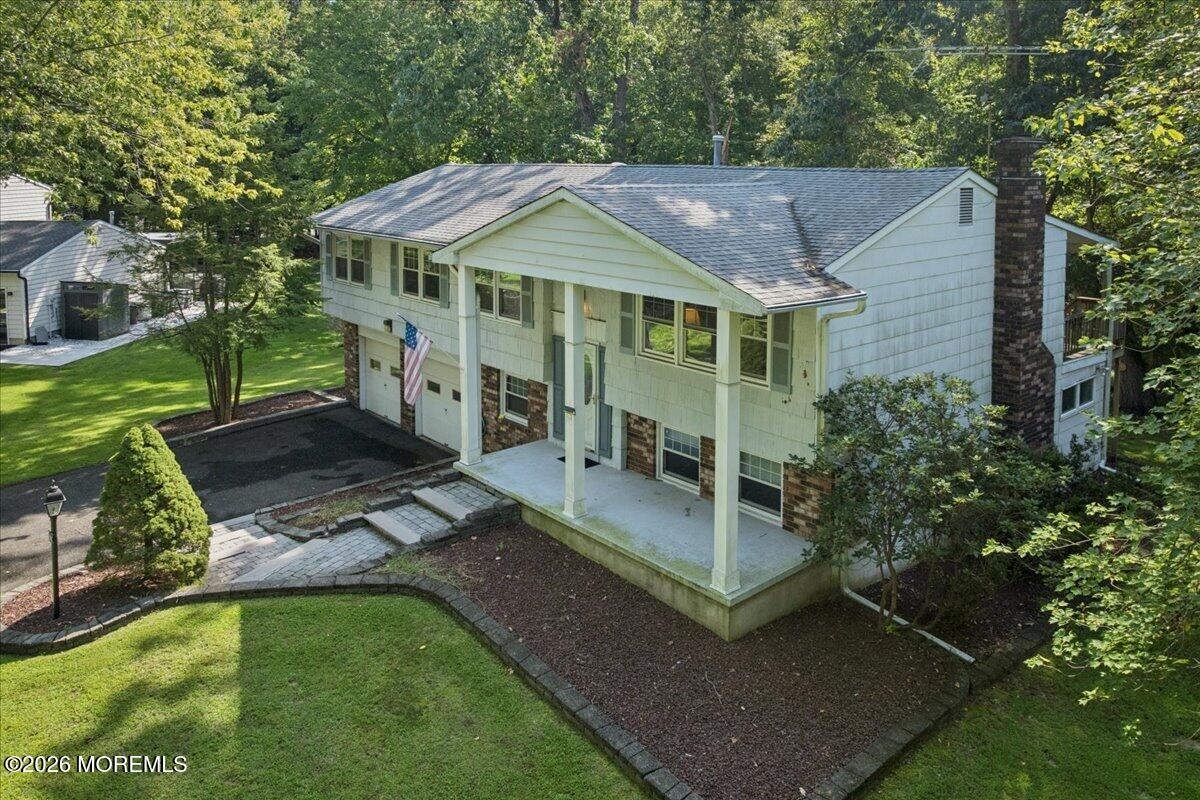 16 Coventry Ct, Manalapan, NJ 07726 photo