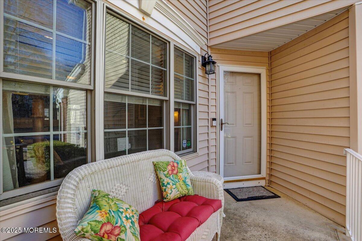 102 Whitlock Ct, Manalapan, NJ 07726 photo