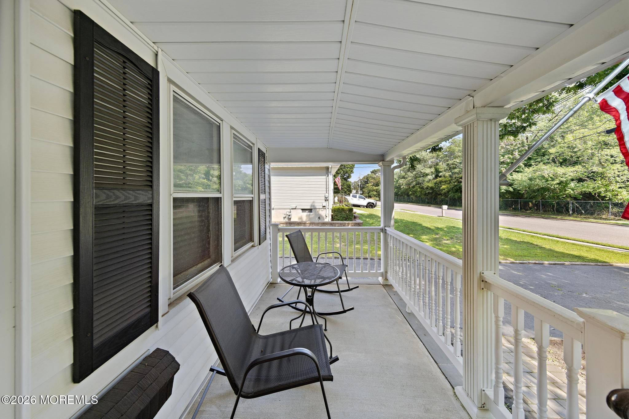 20 Weston Pl, Eatontown, NJ 07724 photo