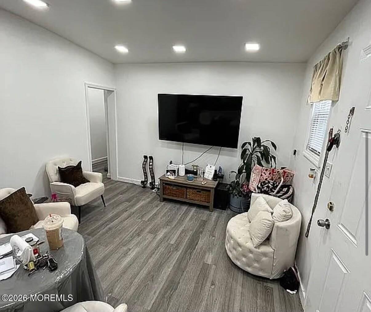28 Norwood Ave, Long Branch, NJ 07740 photo