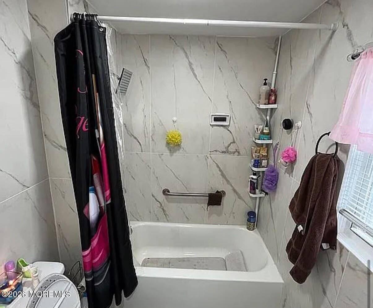 28 Norwood Ave, Long Branch, NJ 07740 photo