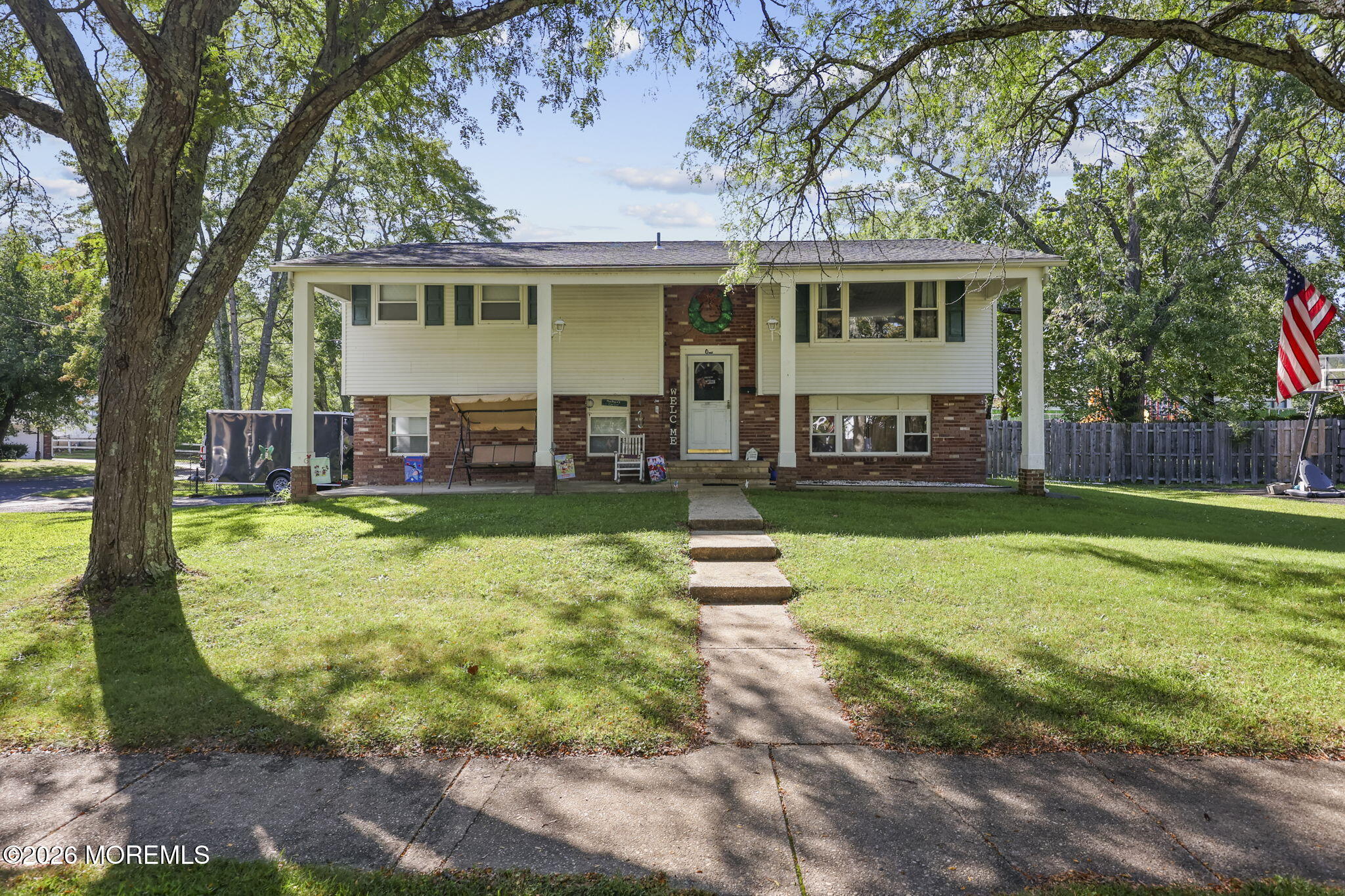 1 Kings Ct, Jackson, NJ 08527