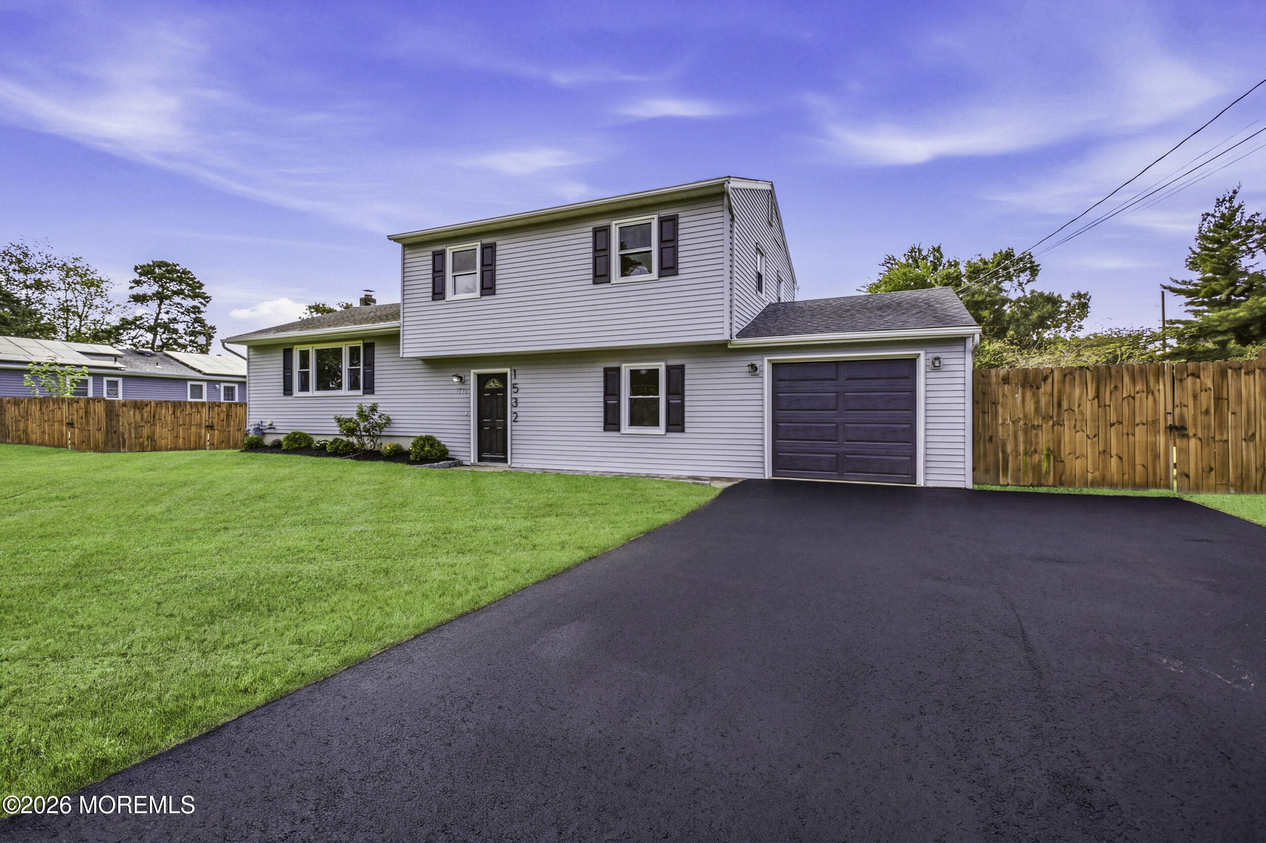 1532 8th Ave, Toms River, NJ 08757 photo